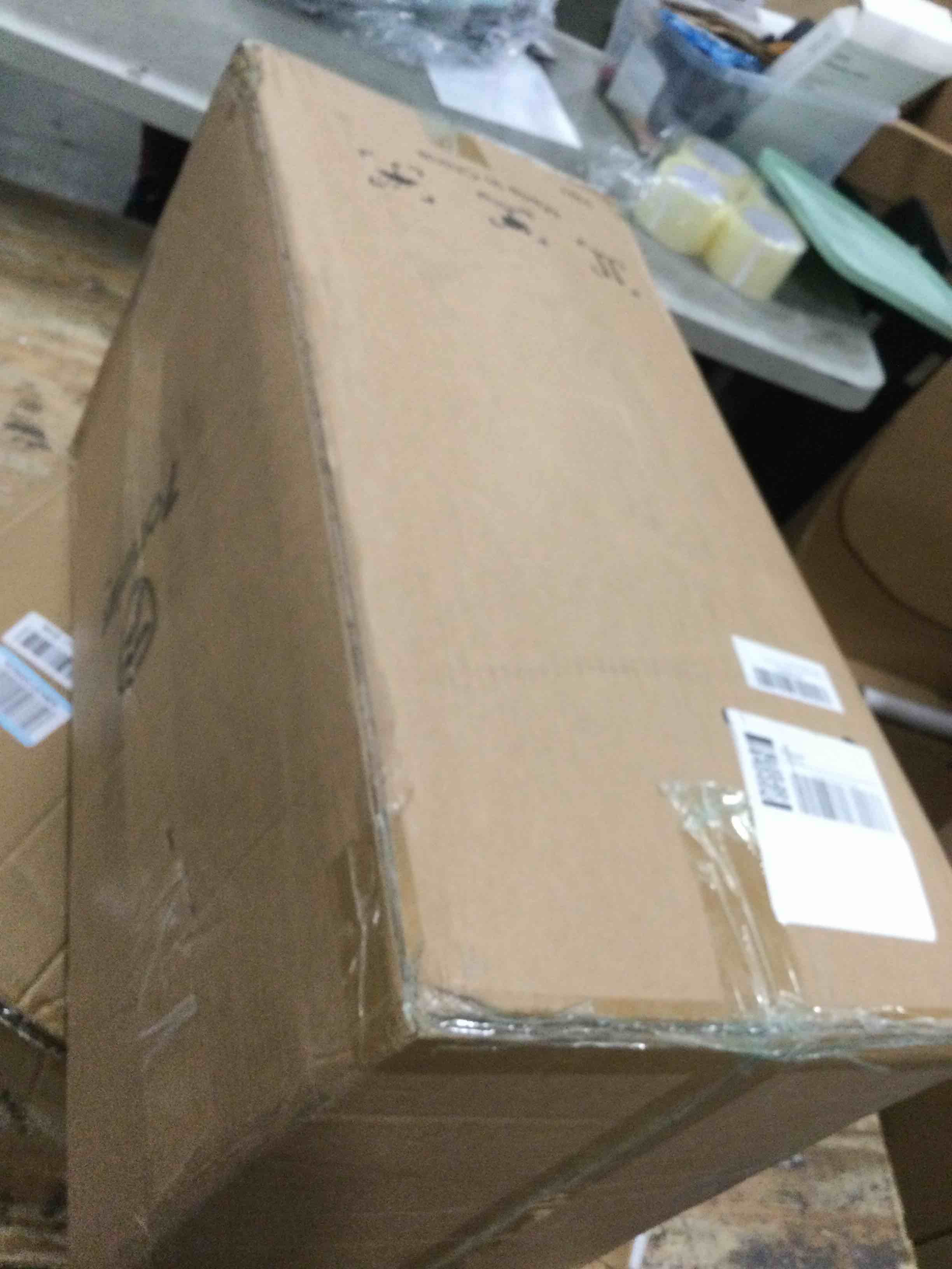 https://s3.amazonaws.com/lotting-images-prod/bidfta/PNK0484287_1730924562374.jpeg