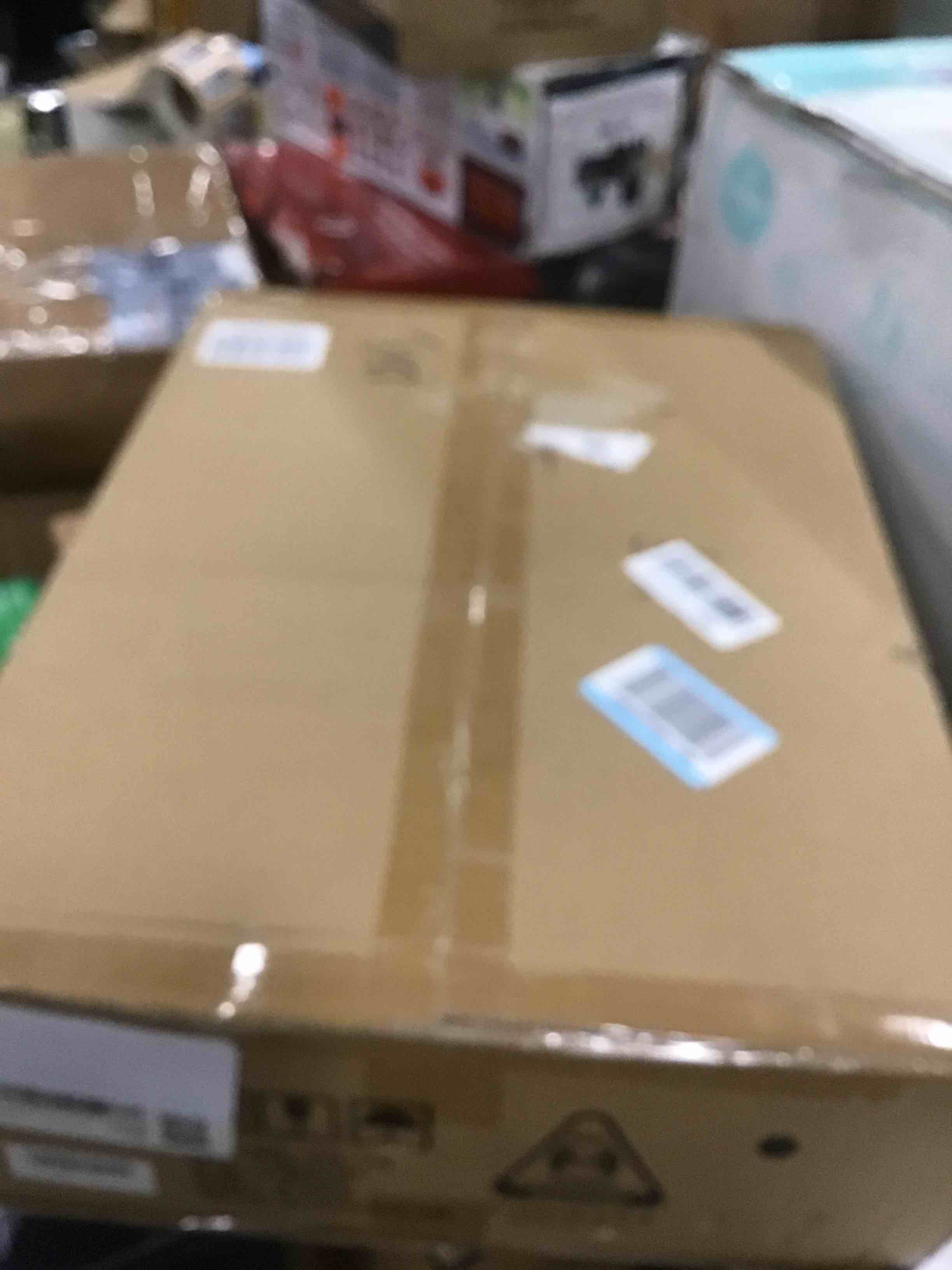 https://s3.amazonaws.com/lotting-images-prod/bidfta/PNK0484405_1730899391364.jpeg