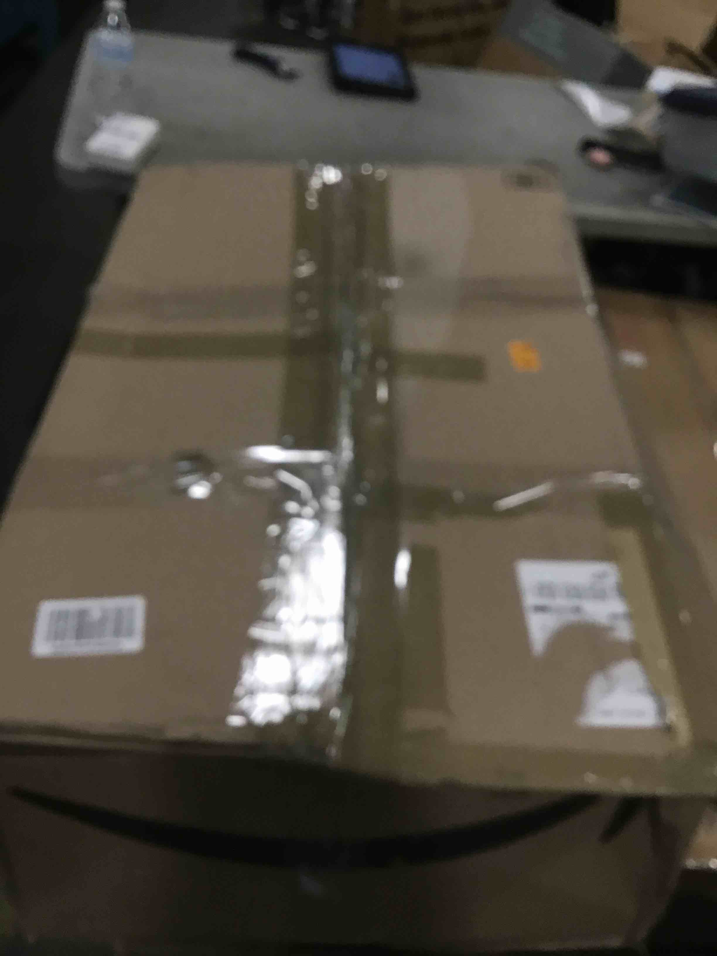 https://s3.amazonaws.com/lotting-images-prod/bidfta/PNK0484411_1730898450861.jpeg