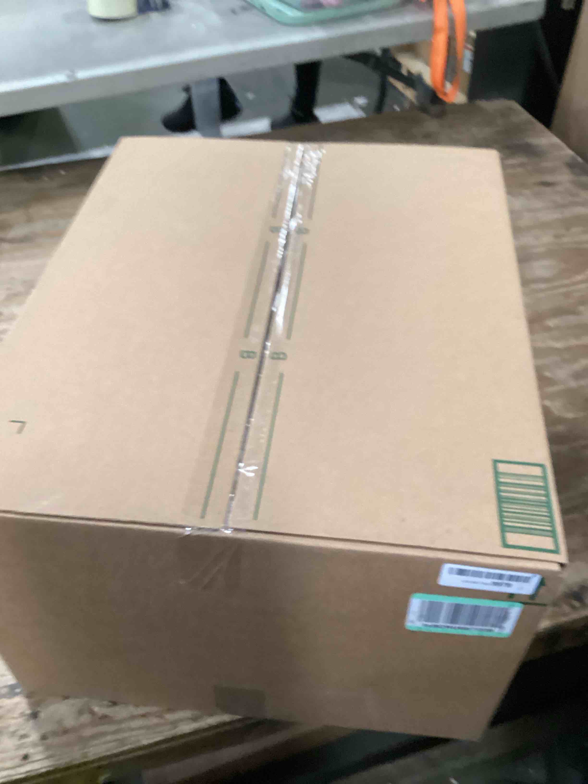https://s3.amazonaws.com/lotting-images-prod/bidfta/PNK0484561_1730823051350.jpeg
