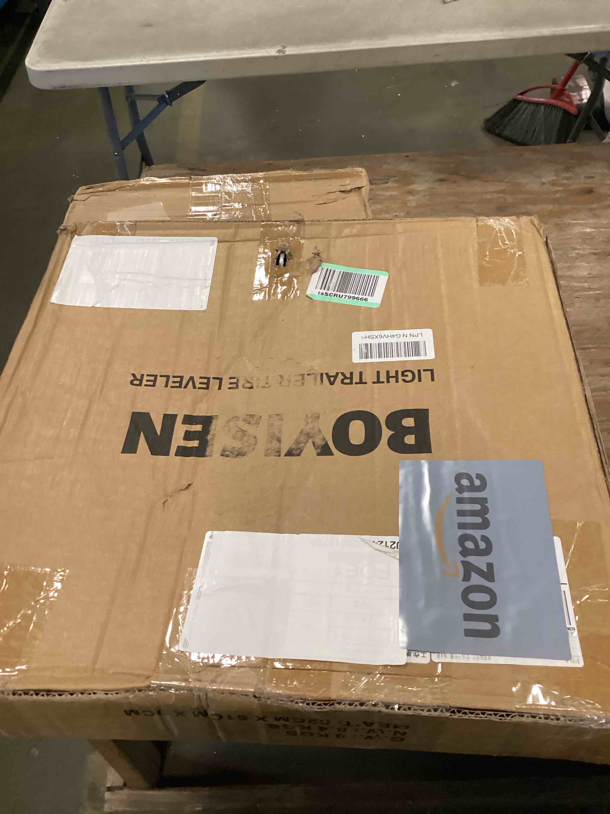 https://s3.amazonaws.com/lotting-images-prod/bidfta/PNK0484961_1730481135097.jpeg