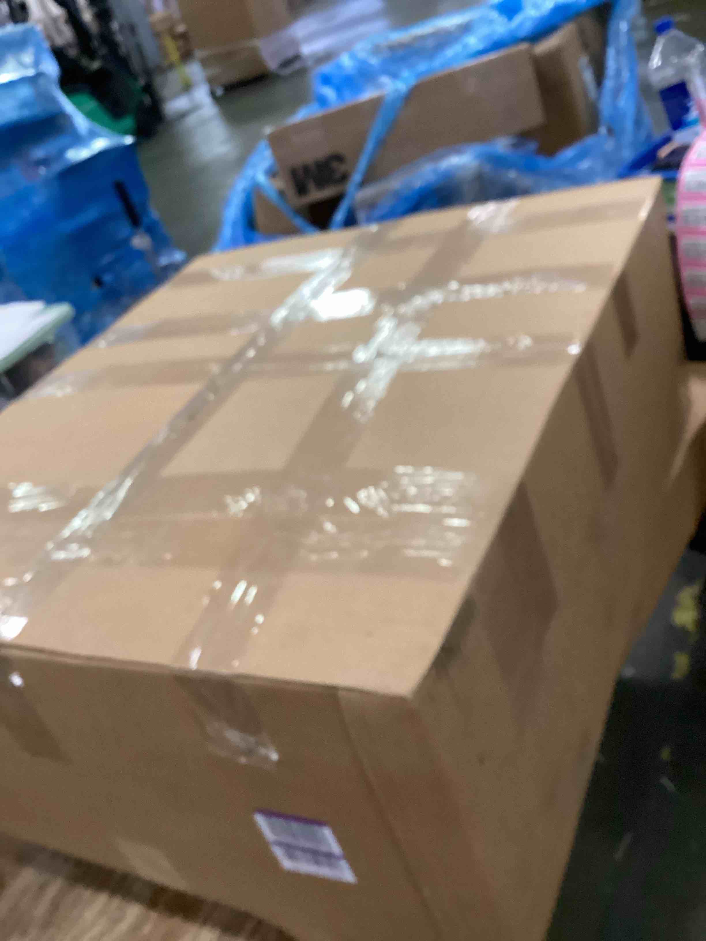 https://s3.amazonaws.com/lotting-images-prod/bidfta/PNK0485221_1730389575342.jpeg