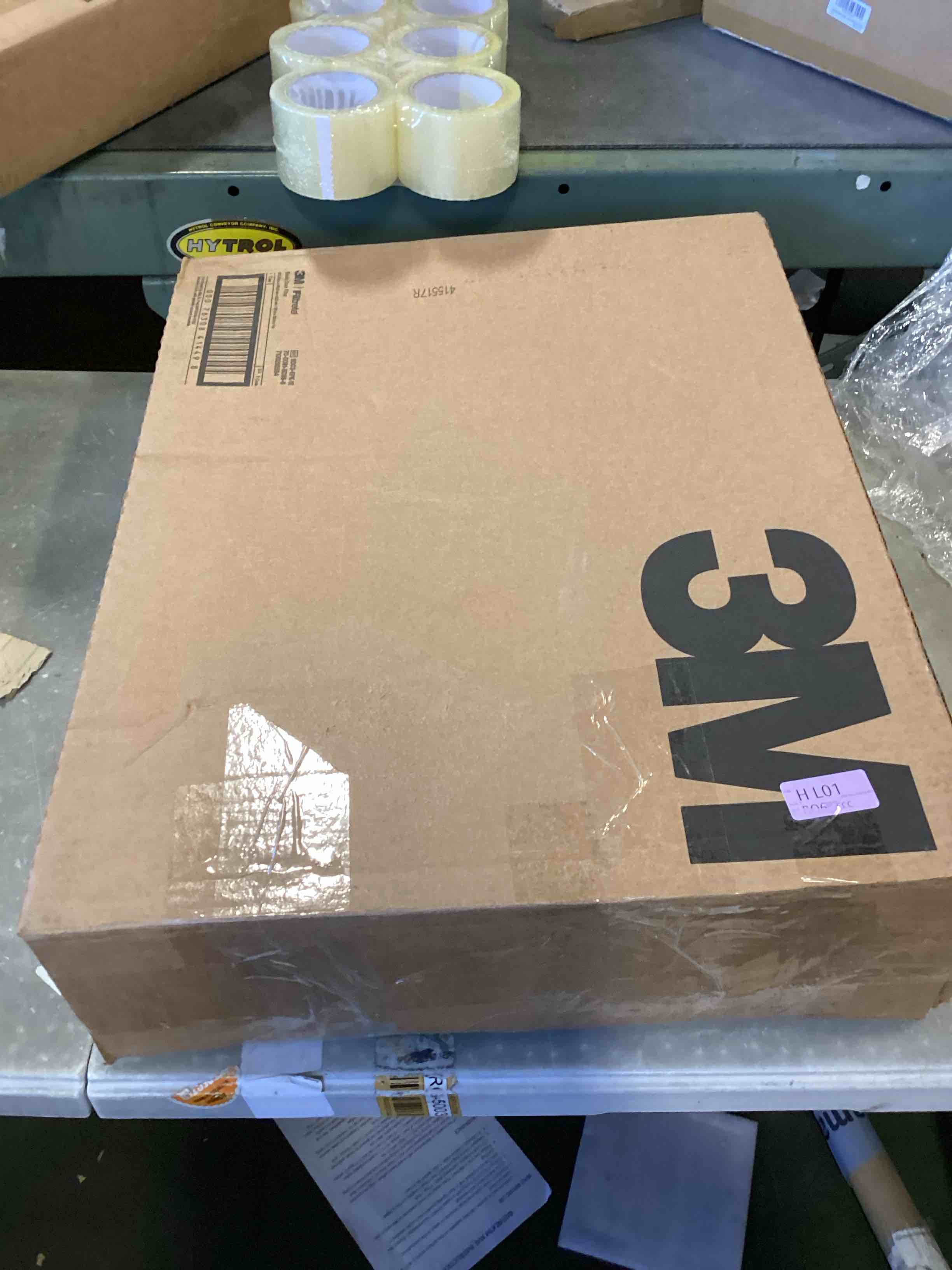 https://s3.amazonaws.com/lotting-images-prod/bidfta/PNK0487144_1730489031851.jpeg