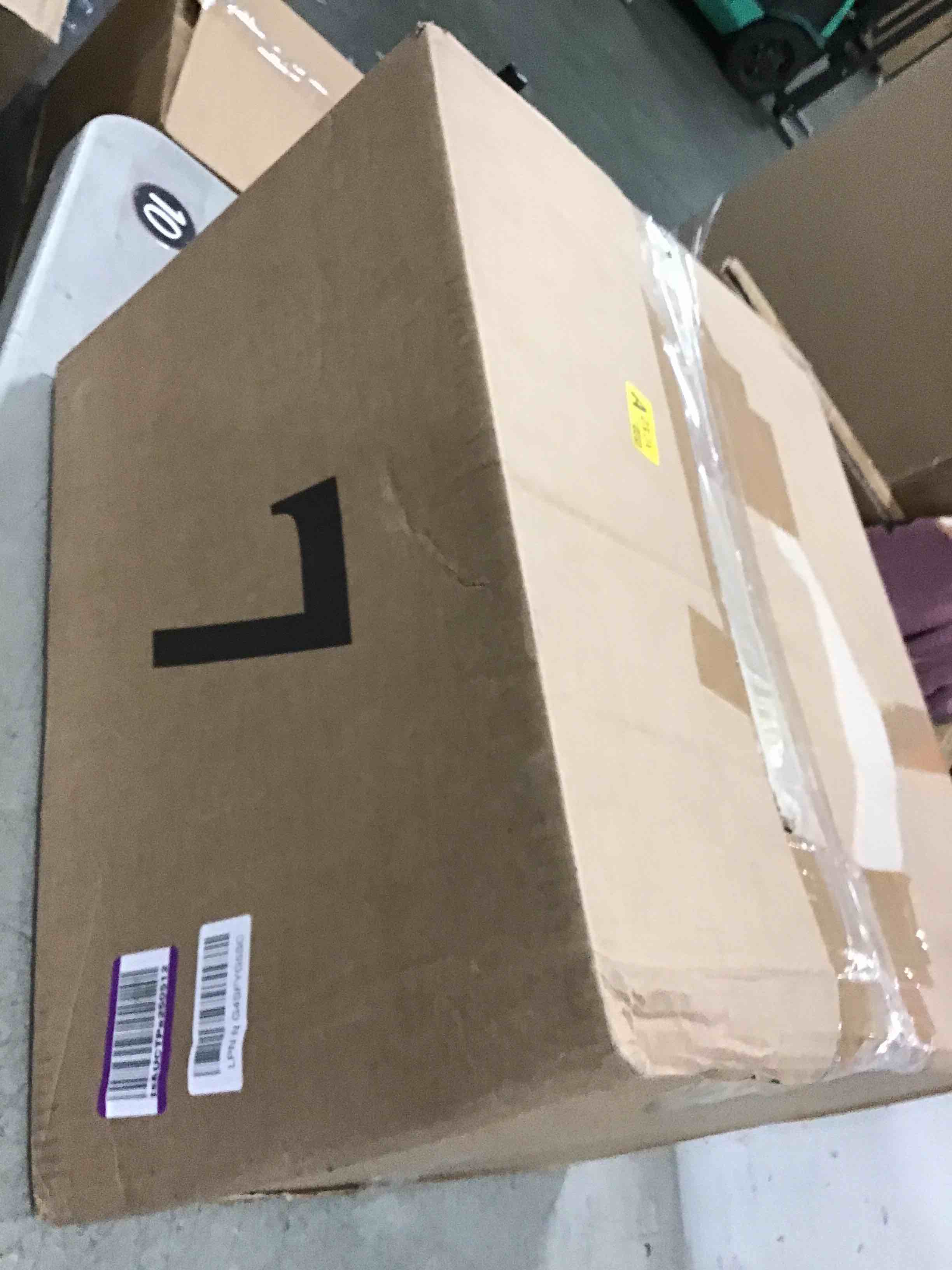 https://s3.amazonaws.com/lotting-images-prod/bidfta/PNK0489130_1730203994539.jpeg