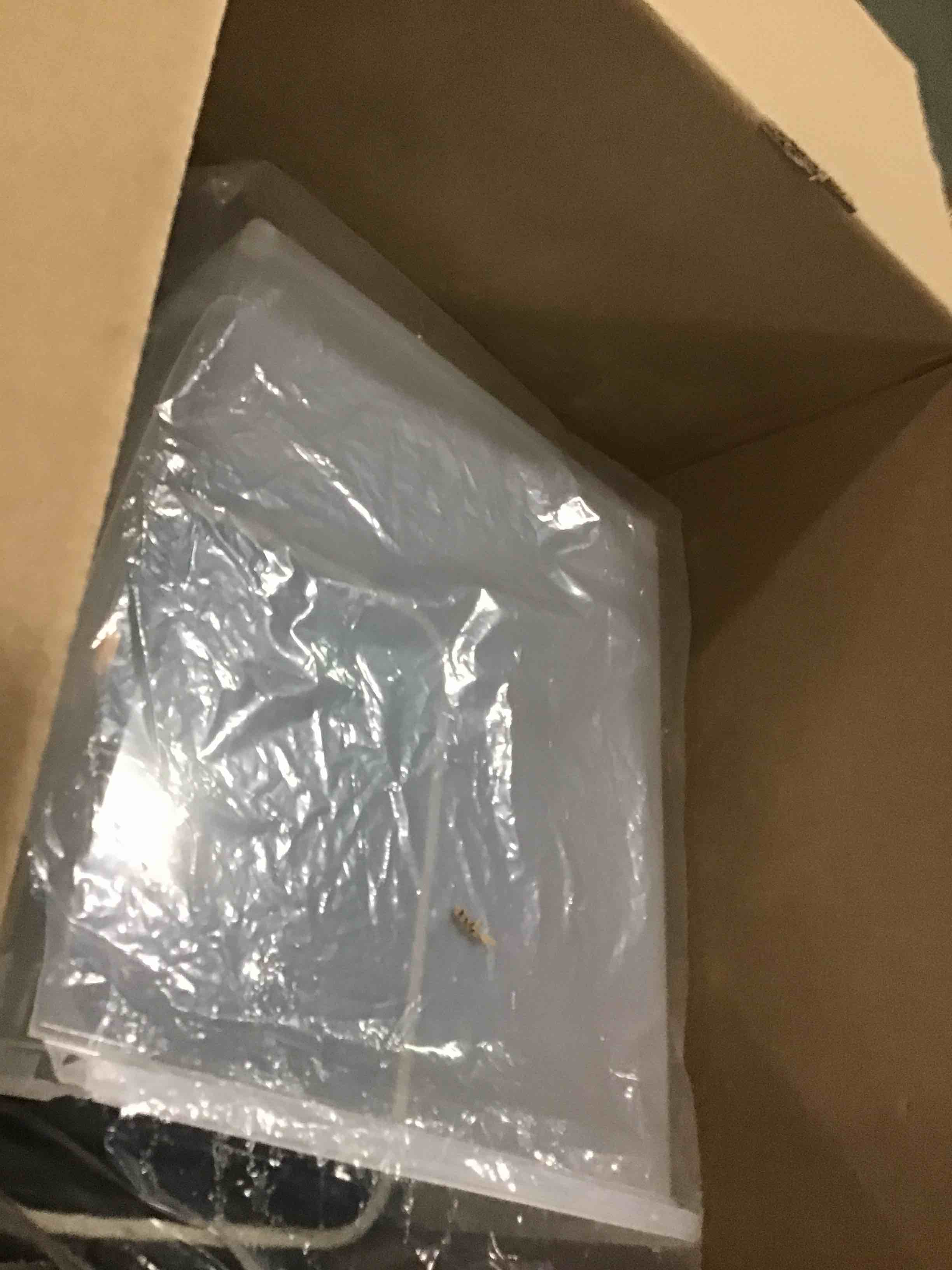 https://s3.amazonaws.com/lotting-images-prod/bidfta/PNK0489143_1730203475673.jpeg
