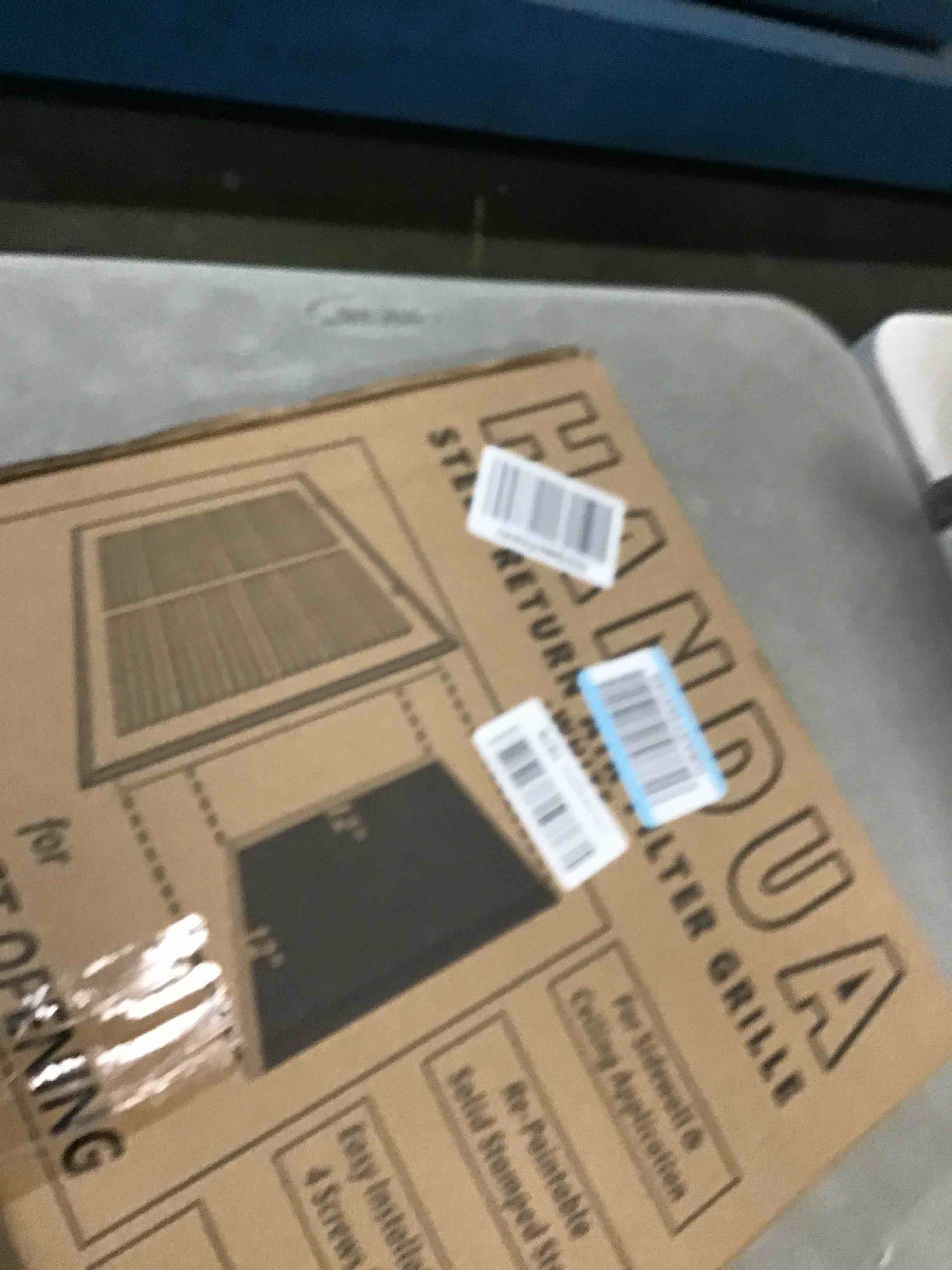 https://s3.amazonaws.com/lotting-images-prod/bidfta/PNK0489642_1730114507384.jpeg