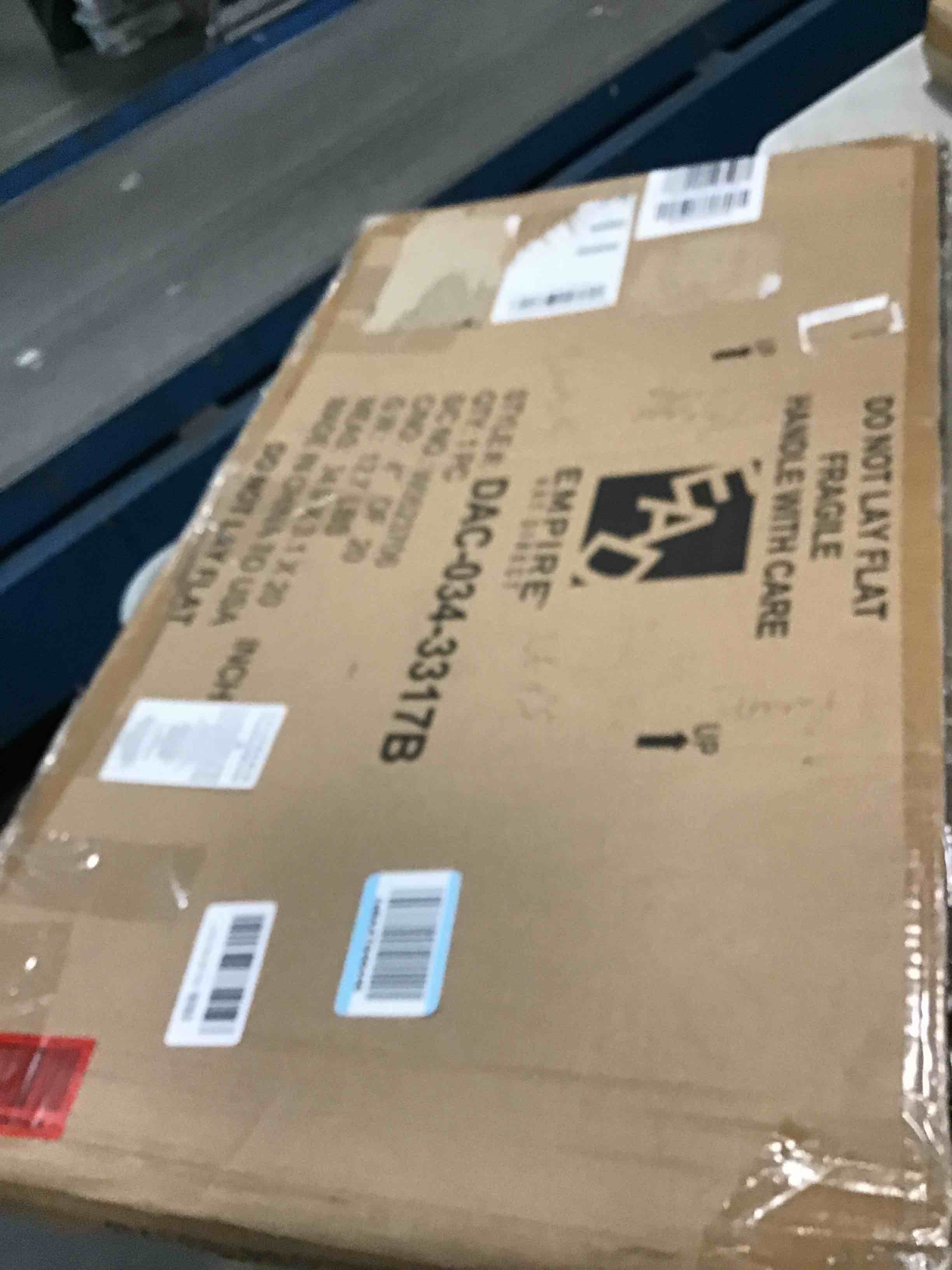 https://s3.amazonaws.com/lotting-images-prod/bidfta/PNK0489943_1729943301218.jpeg
