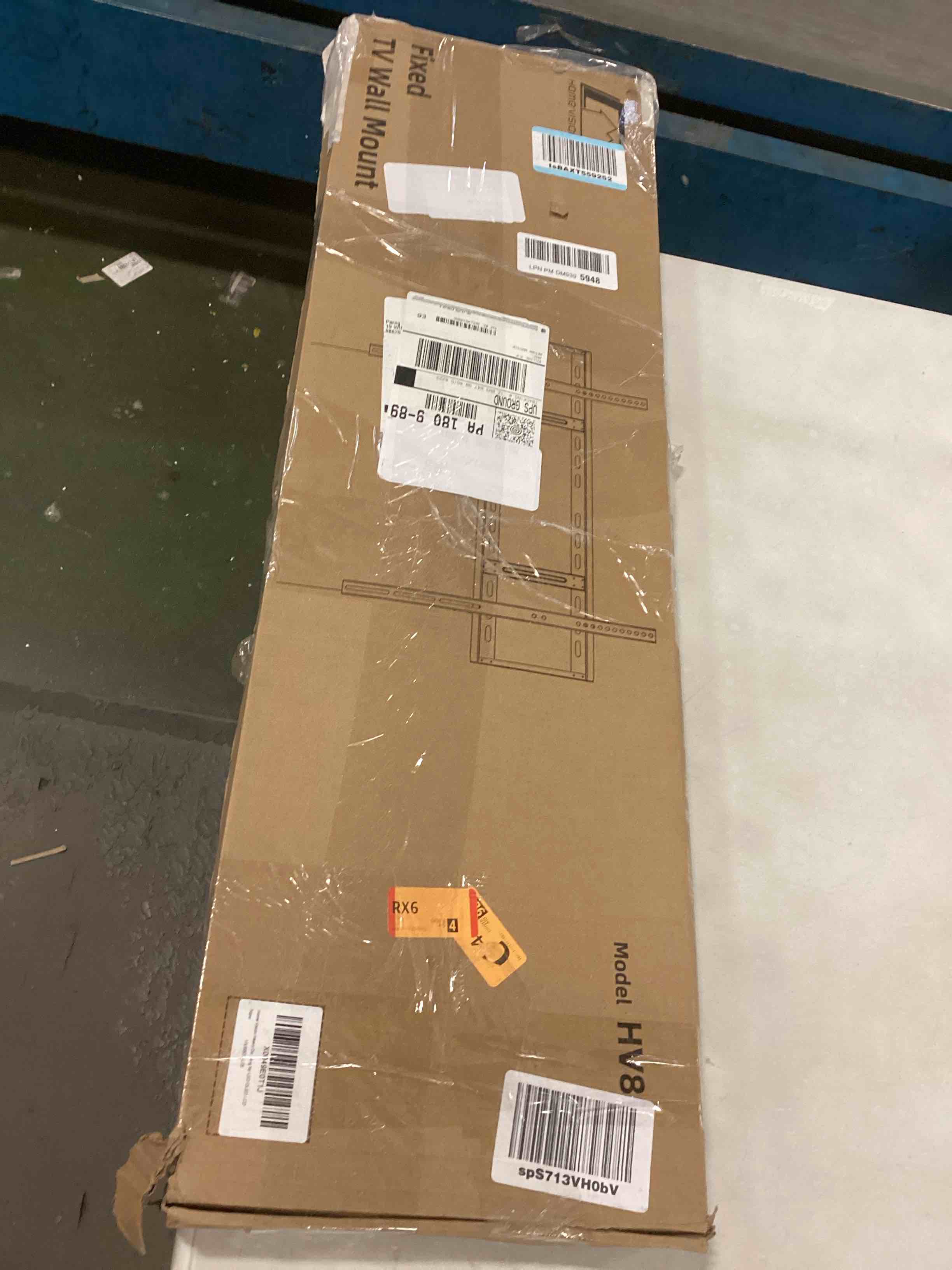 https://s3.amazonaws.com/lotting-images-prod/bidfta/PNK0492063_1735653869111.jpeg
