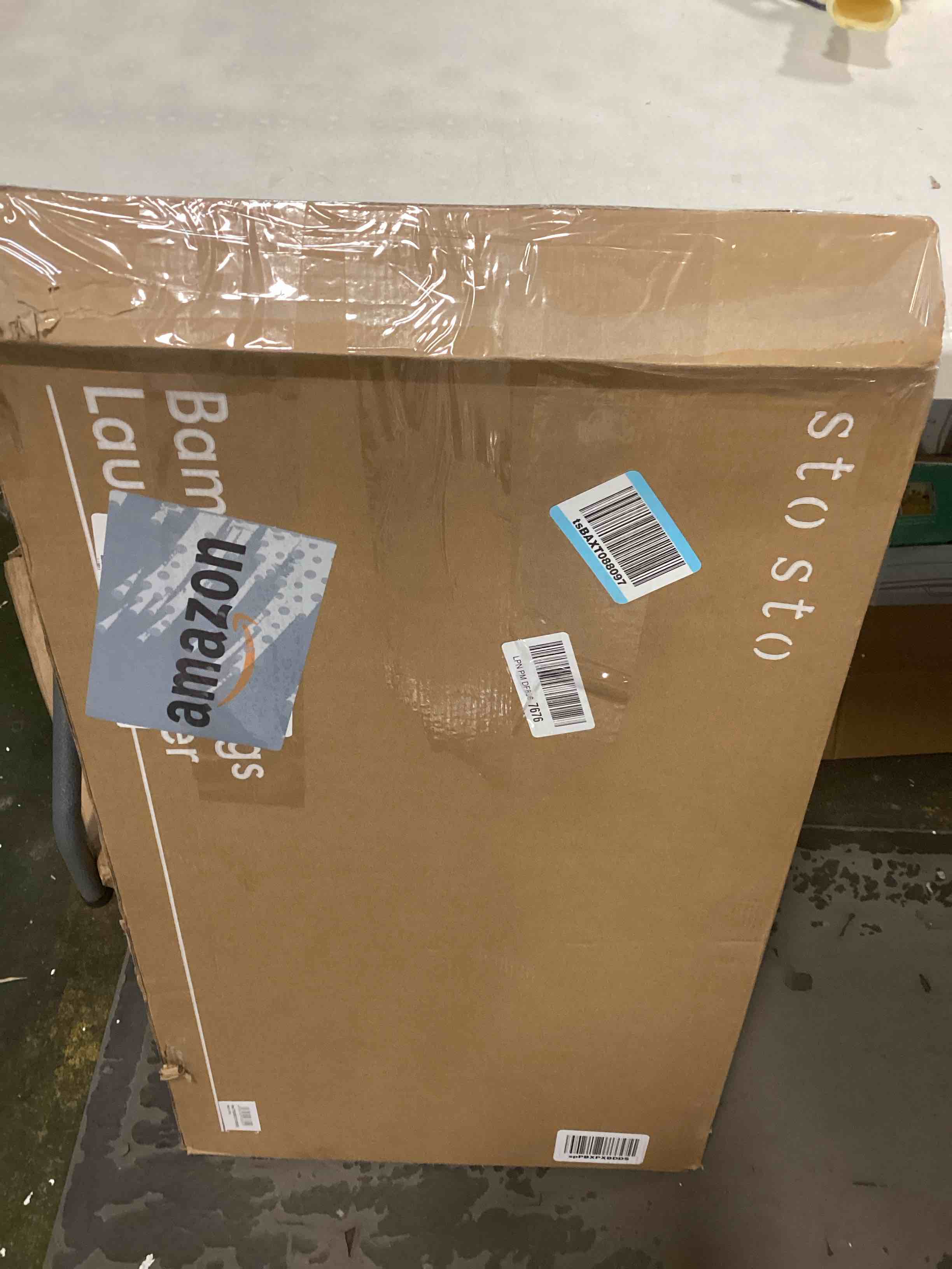 https://s3.amazonaws.com/lotting-images-prod/bidfta/PNK0492089_1735651957529.jpeg