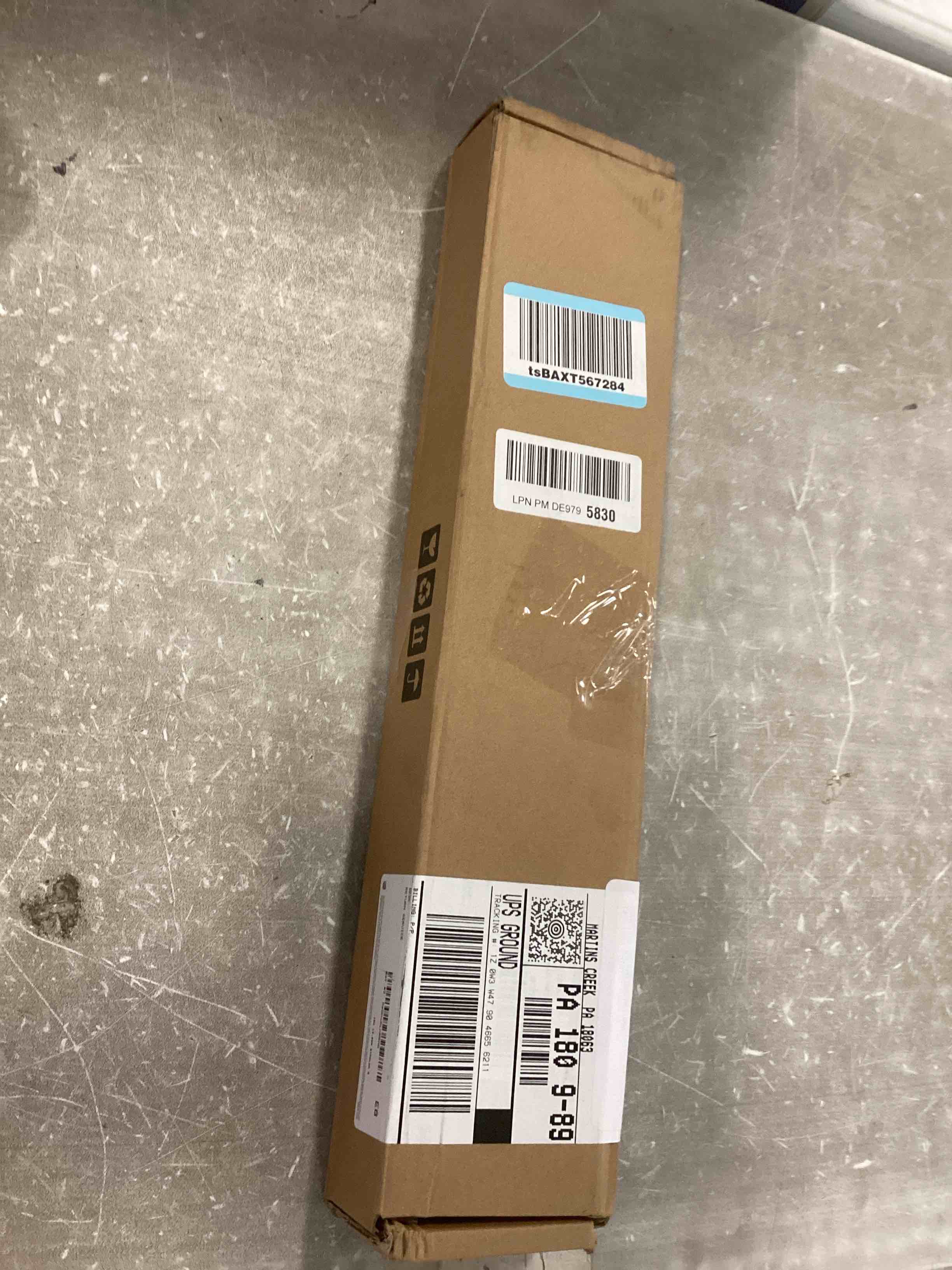 https://s3.amazonaws.com/lotting-images-prod/bidfta/PNK0492270_1735575368768.jpeg