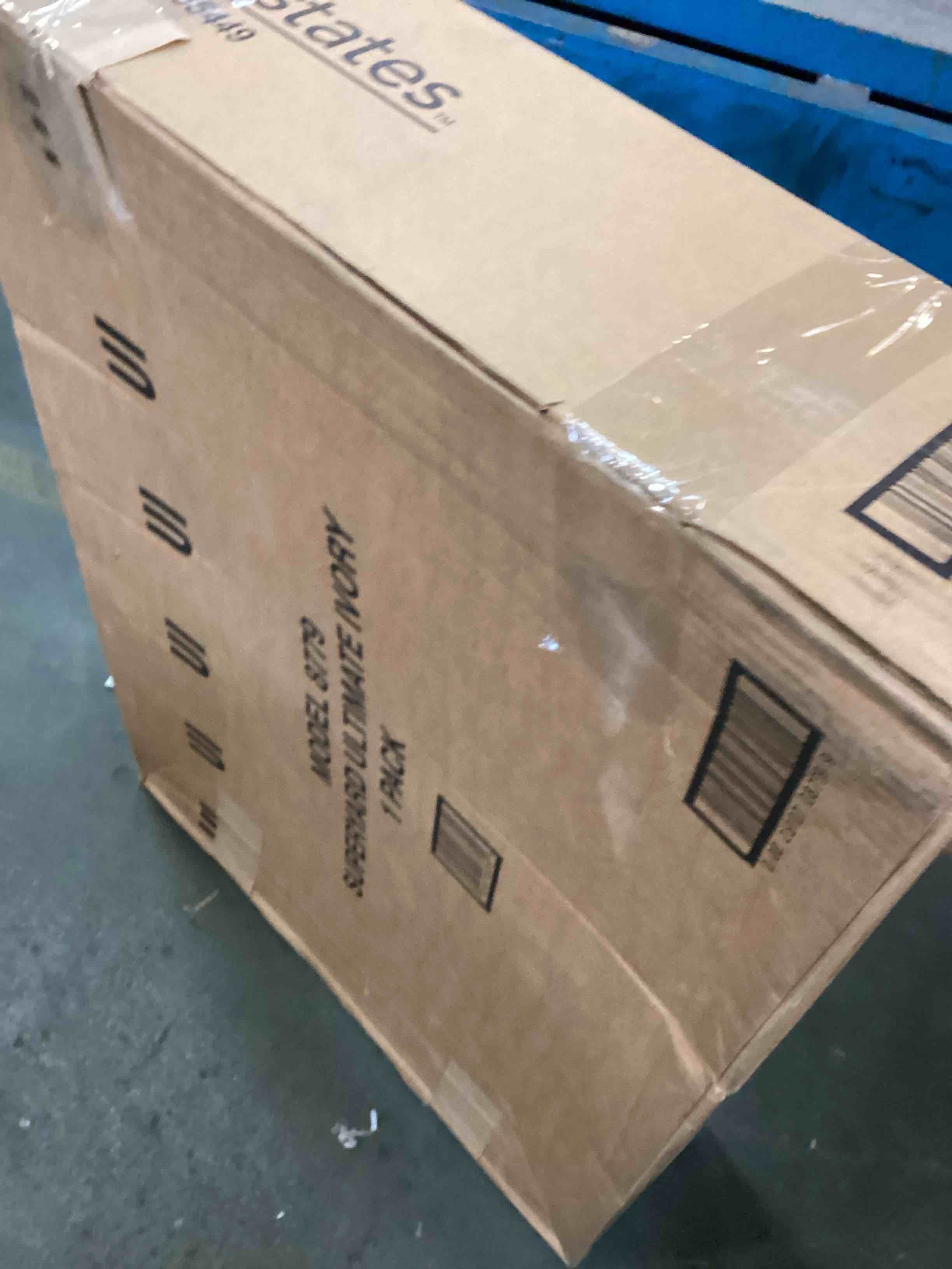 https://s3.amazonaws.com/lotting-images-prod/bidfta/PNK0492817_1734978737195.jpeg