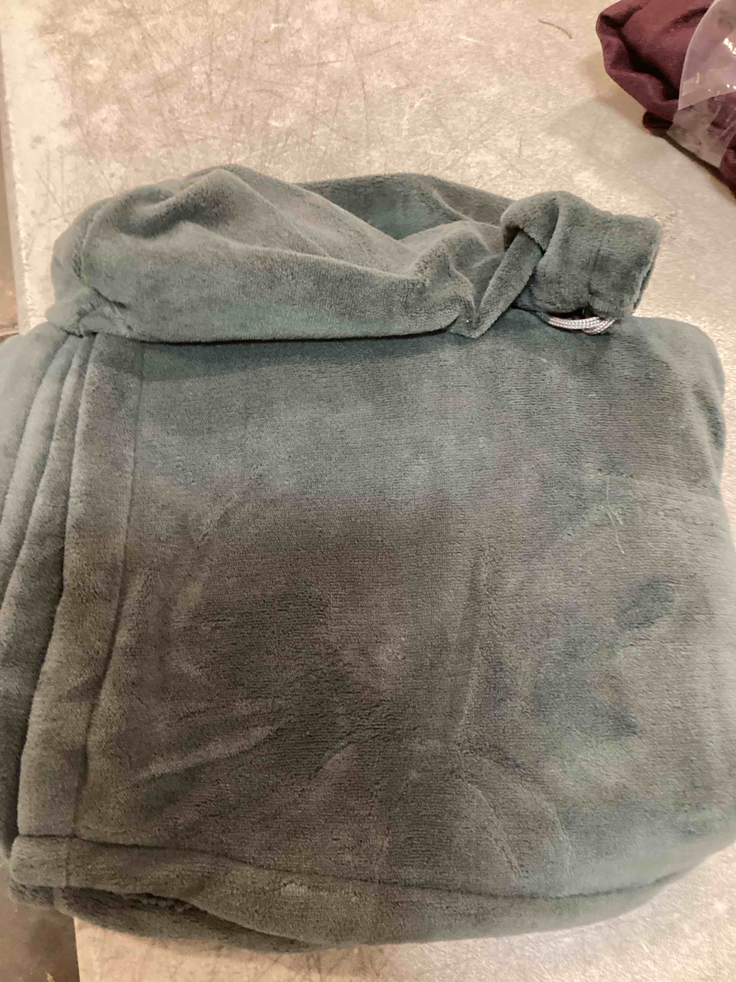 Sunbeam Green 50-in x 60-in Heated Blanket