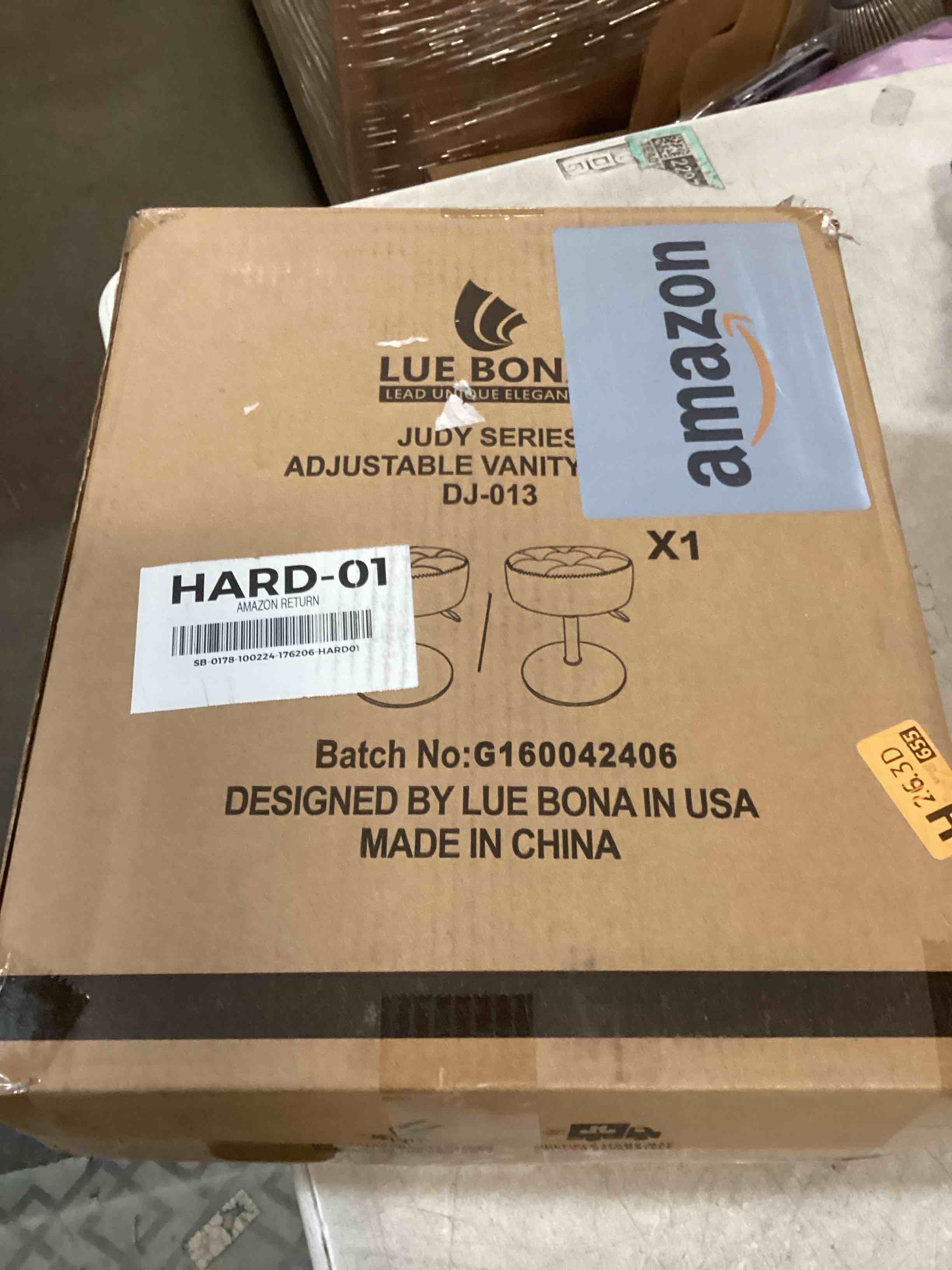 https://s3.amazonaws.com/lotting-images-prod/bidfta/PNK0493275_1731531108010.jpeg