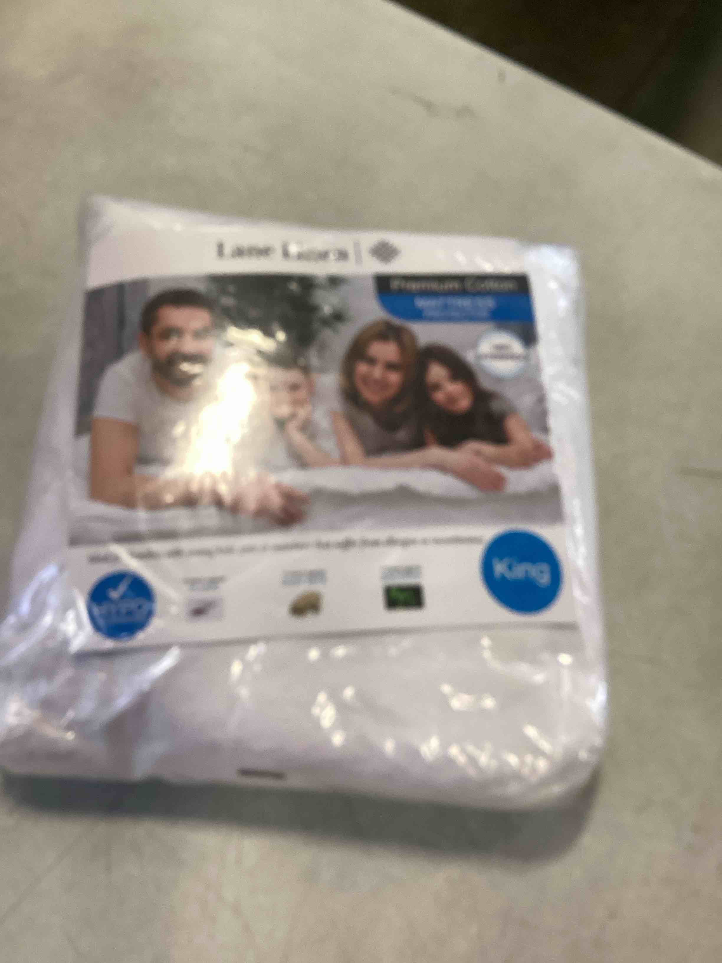 https://s3.amazonaws.com/lotting-images-prod/bidfta/PNK0495937_1730128105854.jpeg
