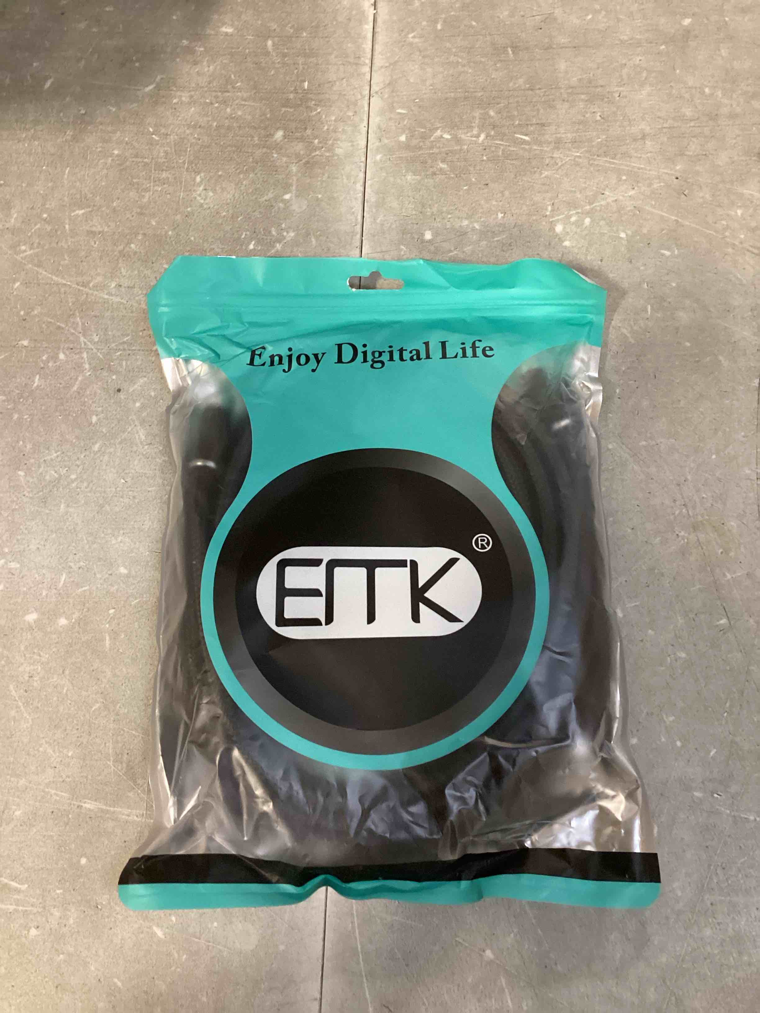 https://s3.amazonaws.com/lotting-images-prod/bidfta/PNK0496556_1729885661136.jpeg