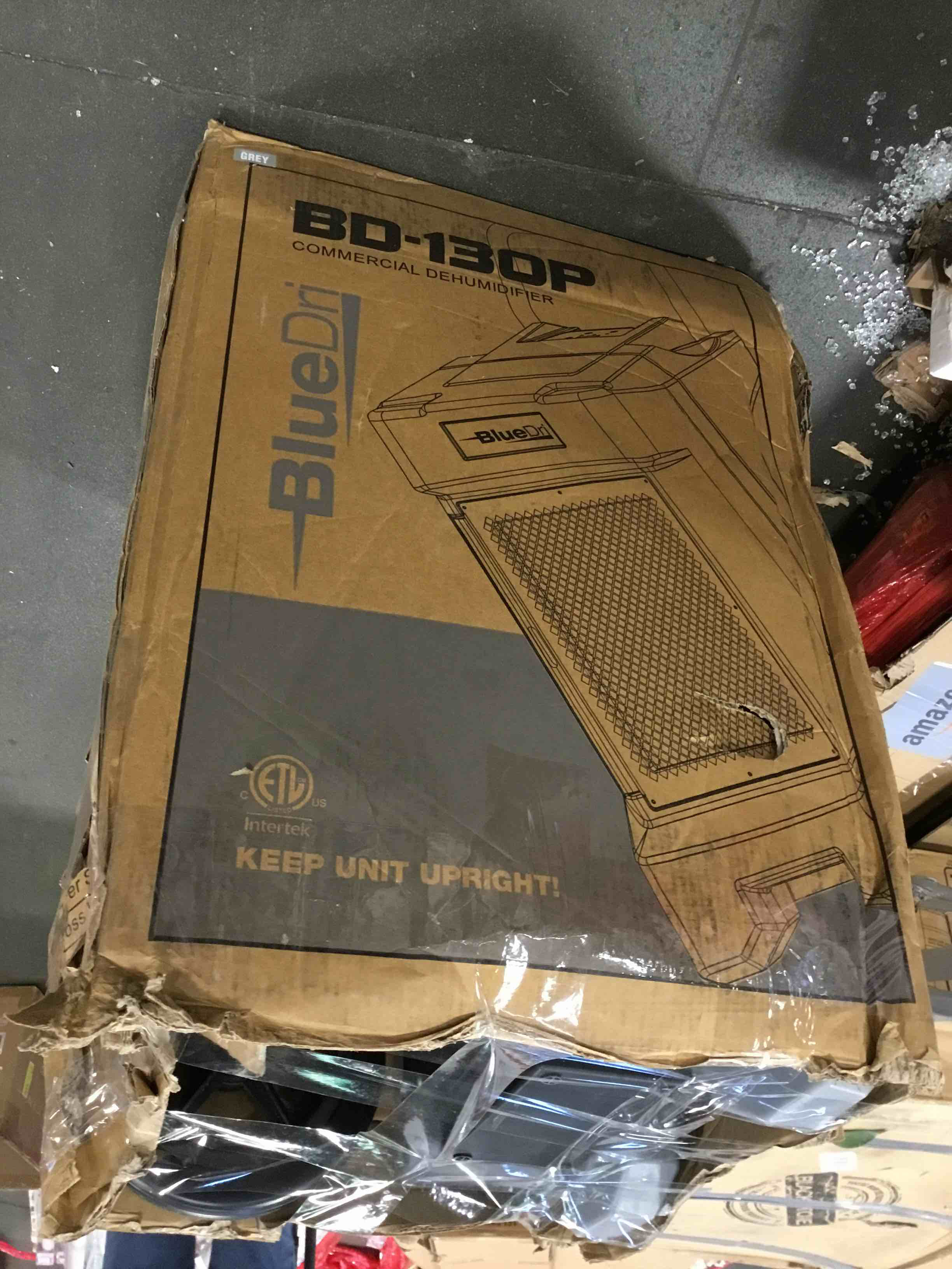 https://s3.amazonaws.com/lotting-images-prod/bidfta/PNK0498177_1732109073755.jpeg