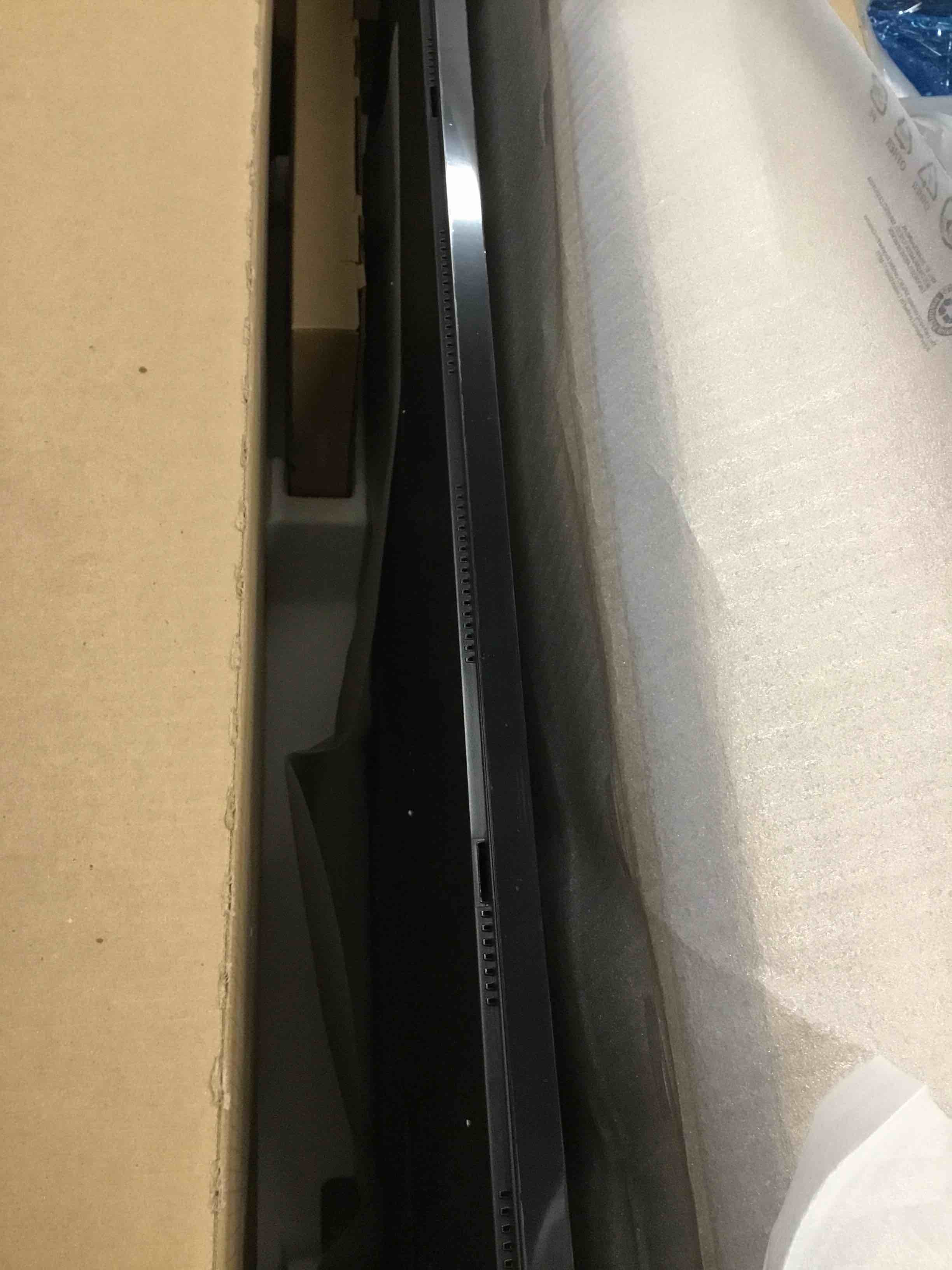 https://s3.amazonaws.com/lotting-images-prod/bidfta/PNK0498305_1732039564228.jpeg