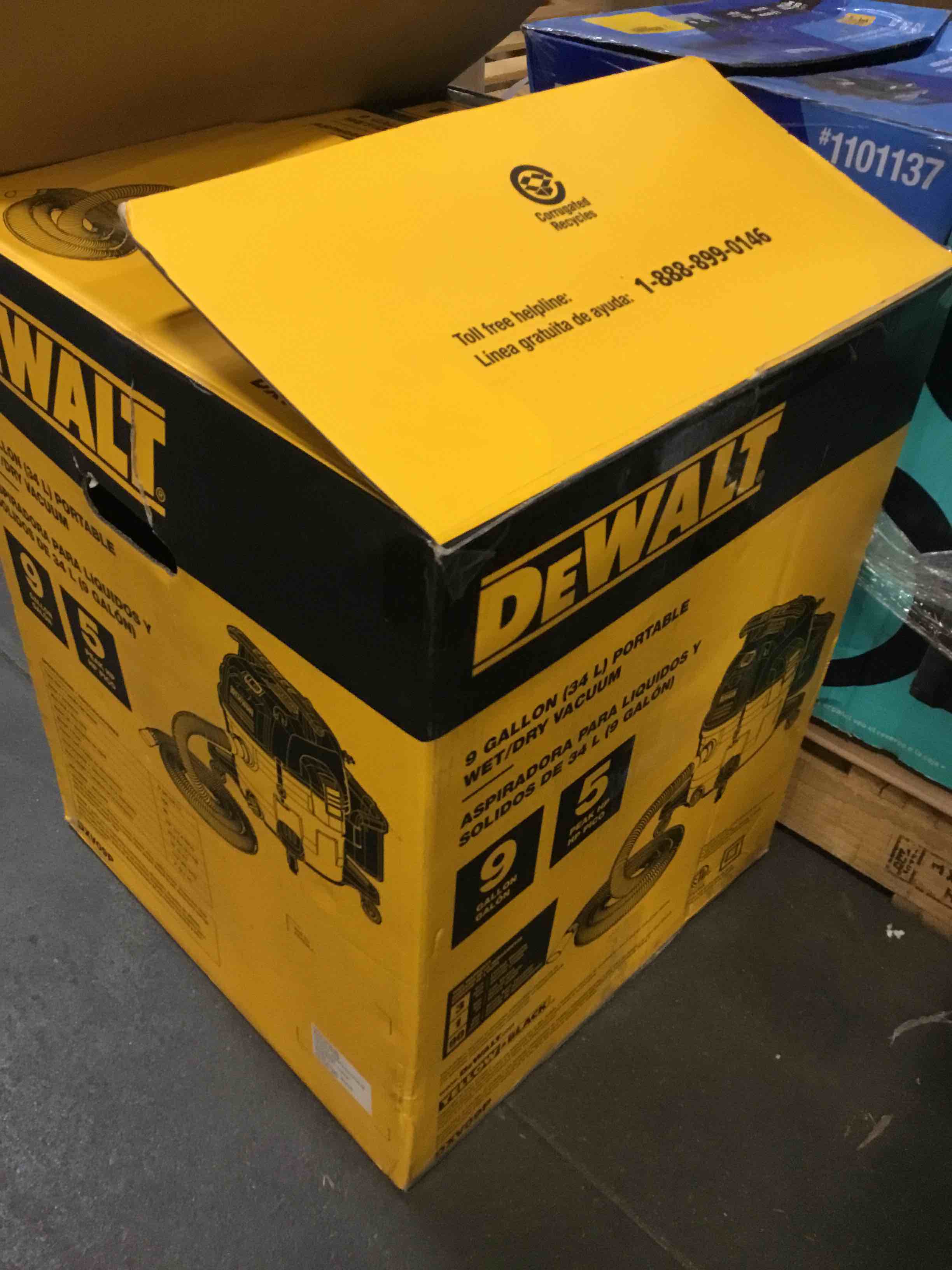 https://s3.amazonaws.com/lotting-images-prod/bidfta/PNK0499579_1730739534825.jpeg