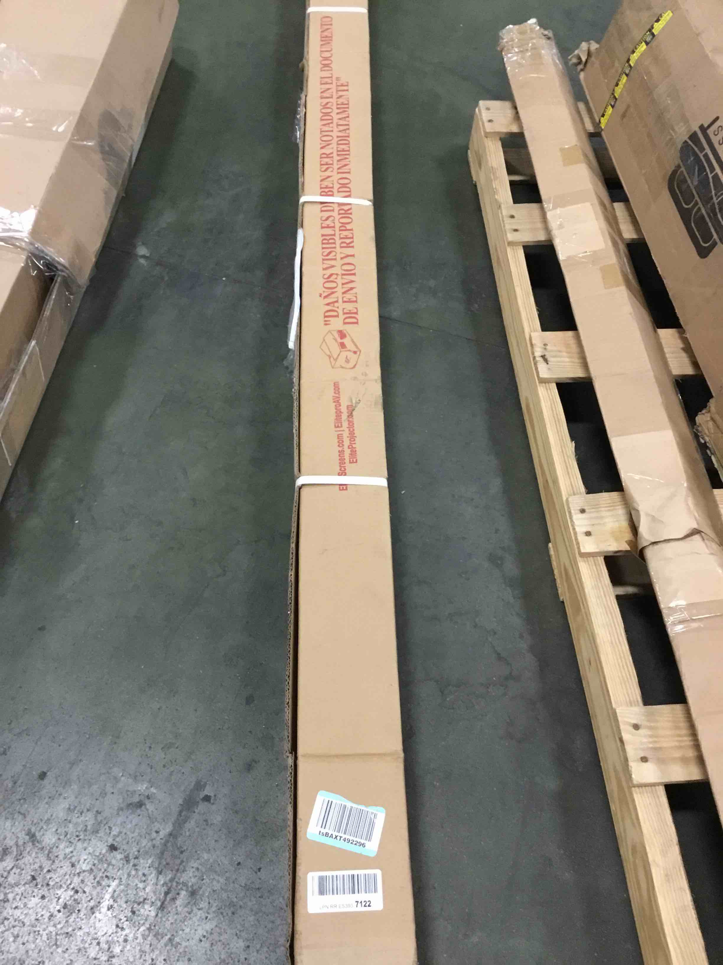 https://s3.amazonaws.com/lotting-images-prod/bidfta/PNK0499784_1730399663682.jpeg