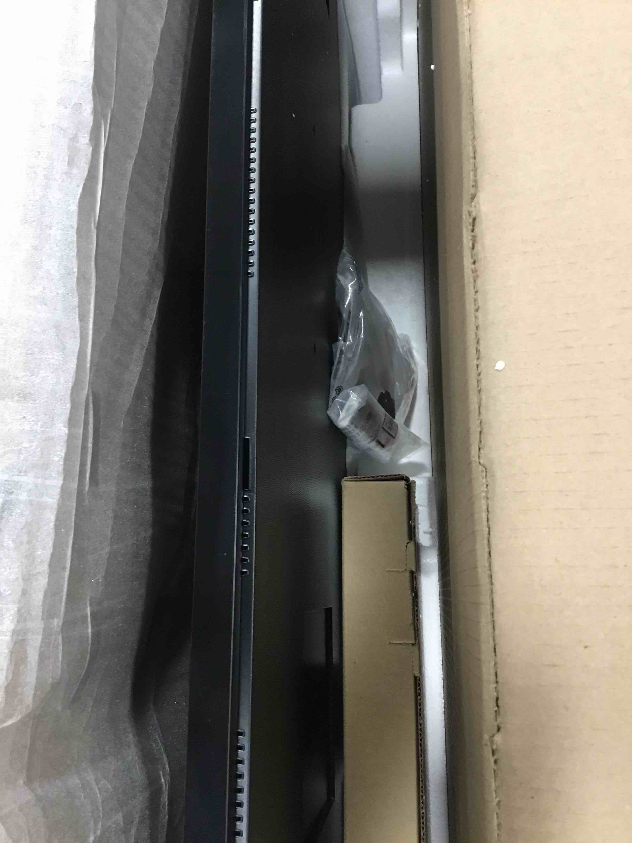 https://s3.amazonaws.com/lotting-images-prod/bidfta/PNK0499916_1730289226844.jpeg