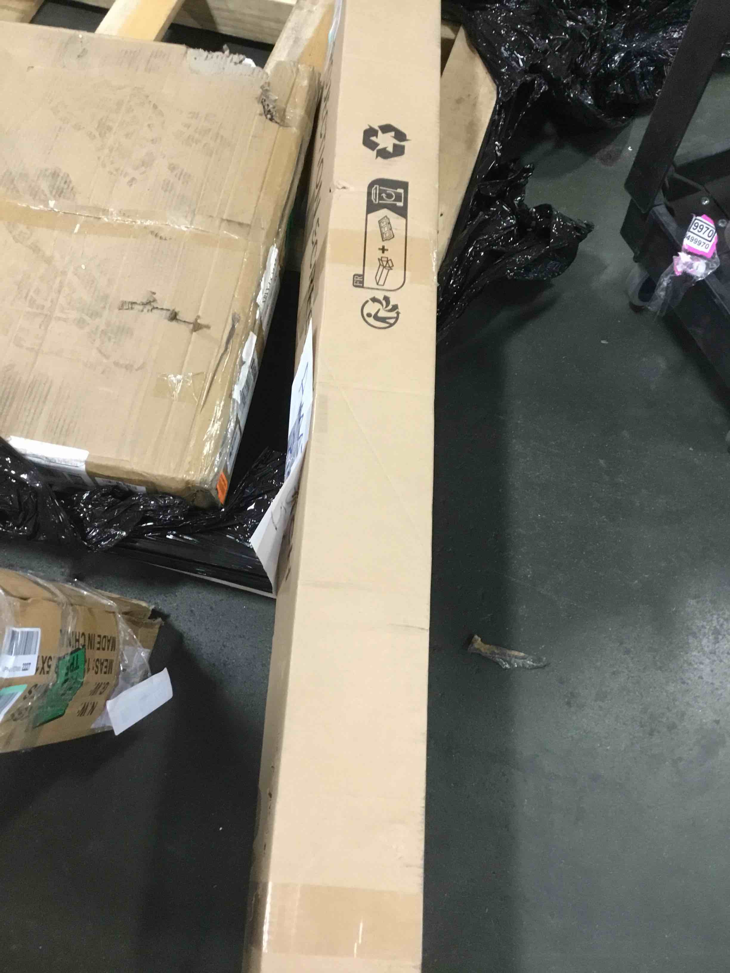 https://s3.amazonaws.com/lotting-images-prod/bidfta/PNK0499977_1730213202984.jpeg
