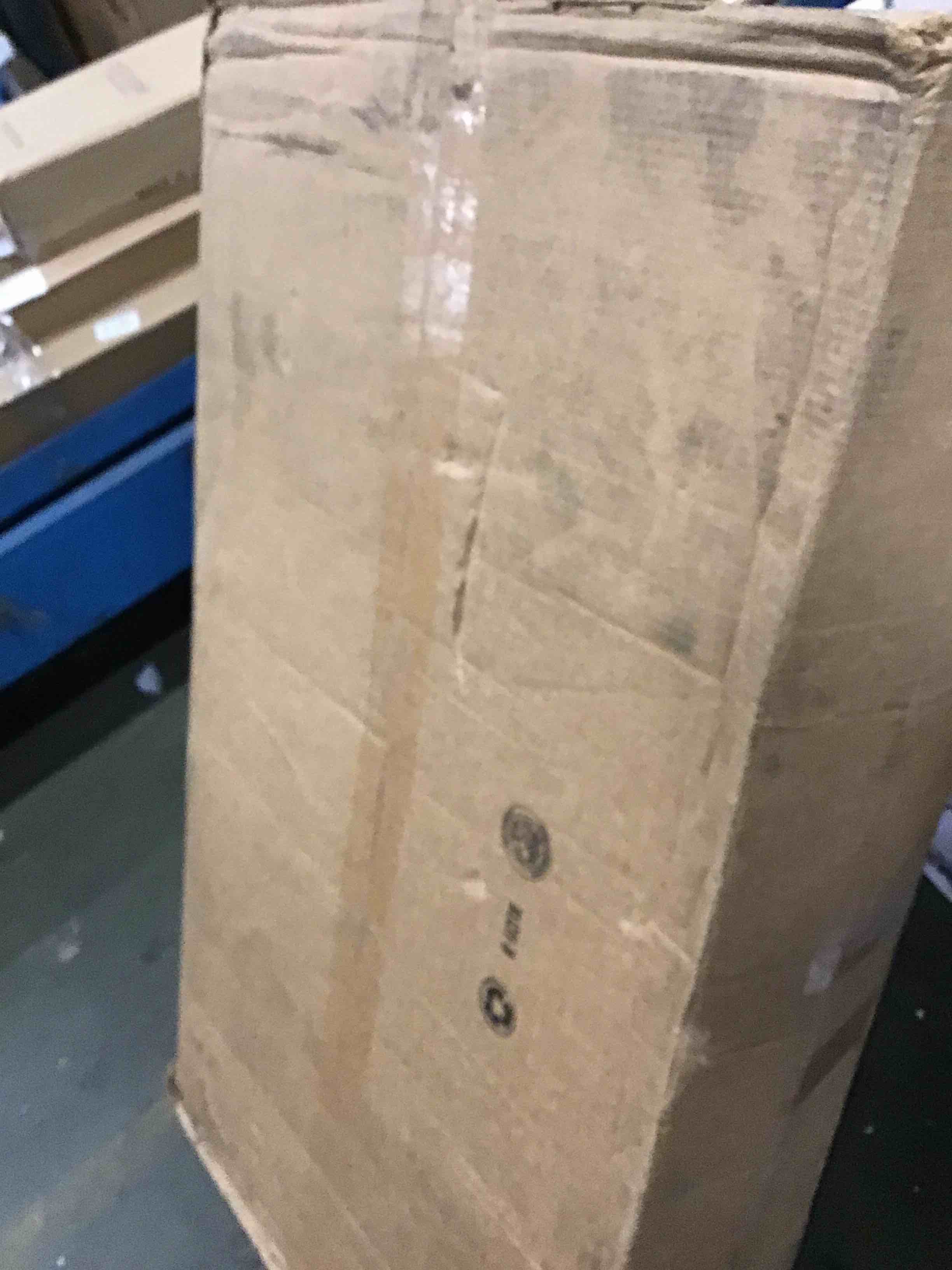 https://s3.amazonaws.com/lotting-images-prod/bidfta/PNK0502268_1730900836130.jpeg