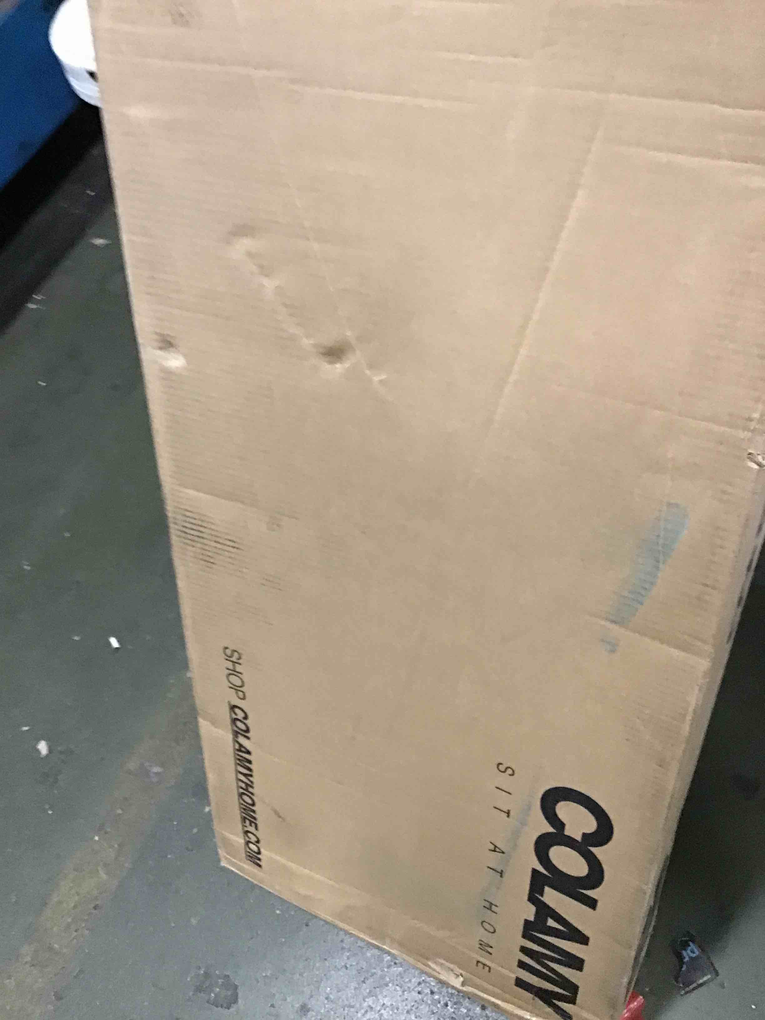 https://s3.amazonaws.com/lotting-images-prod/bidfta/PNK0502309_1730898393921.jpeg