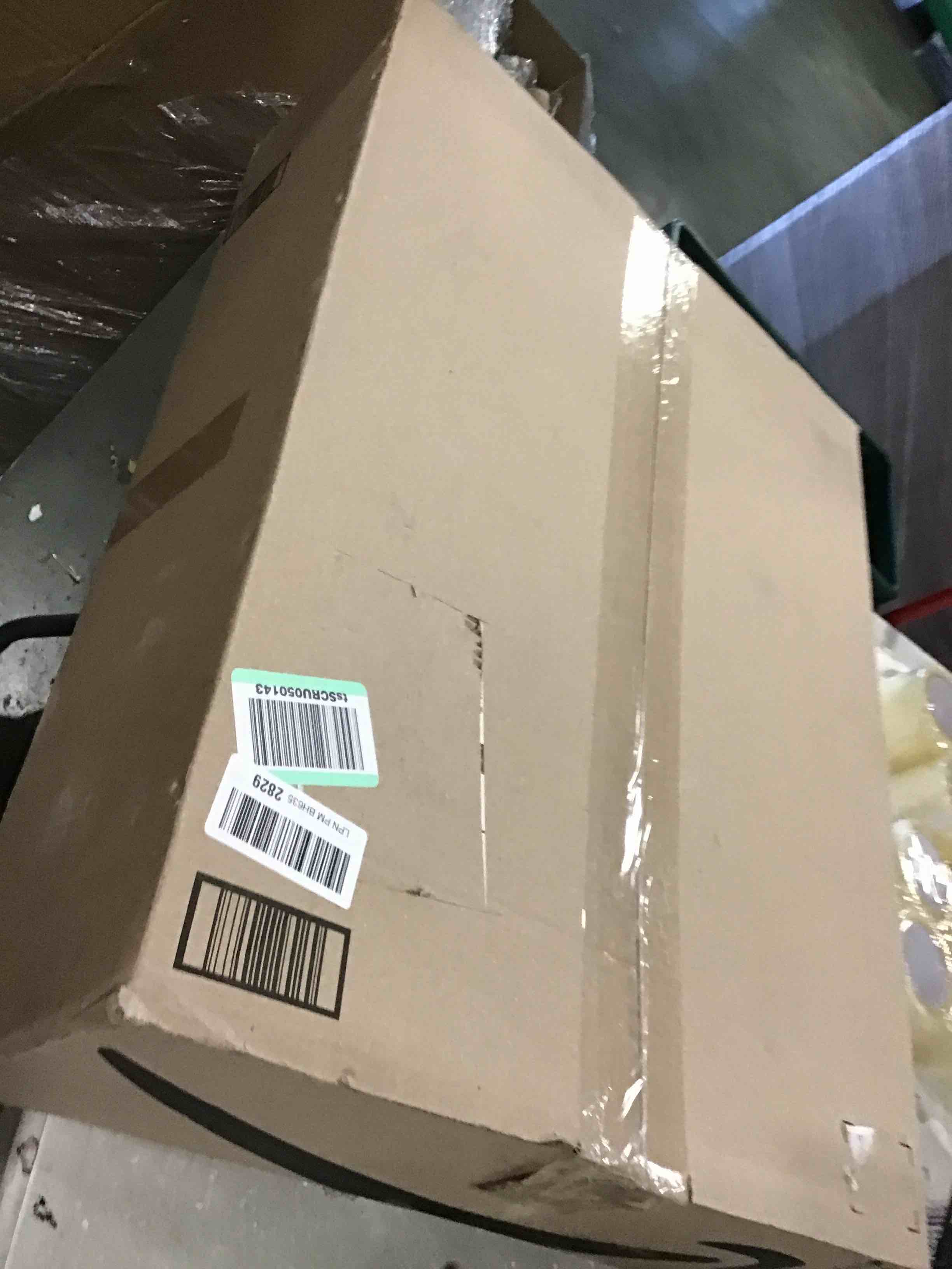 https://s3.amazonaws.com/lotting-images-prod/bidfta/PNK0502962_1730556379734.jpeg