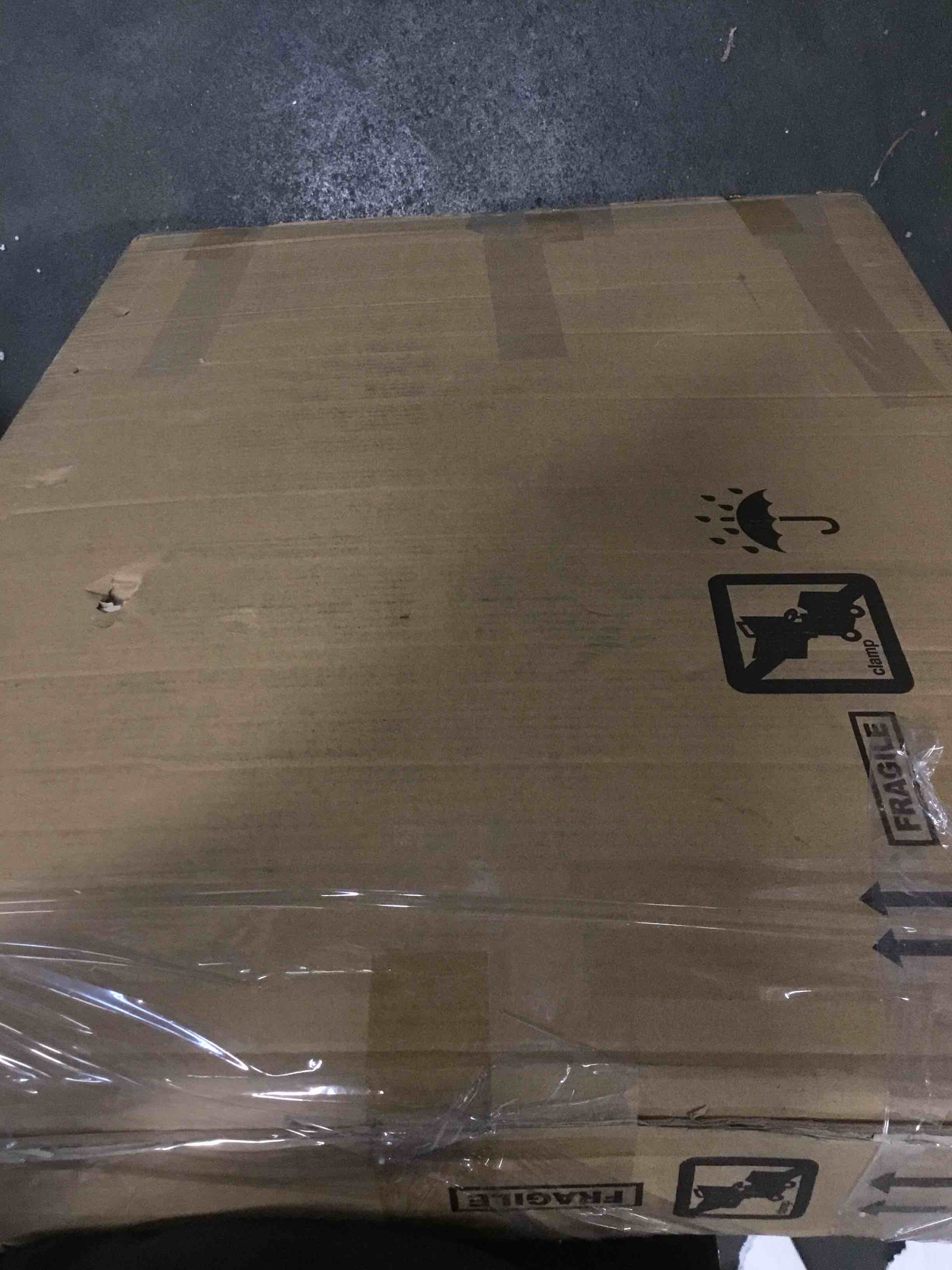 https://s3.amazonaws.com/lotting-images-prod/bidfta/PNK0504285_1748451395862.jpeg