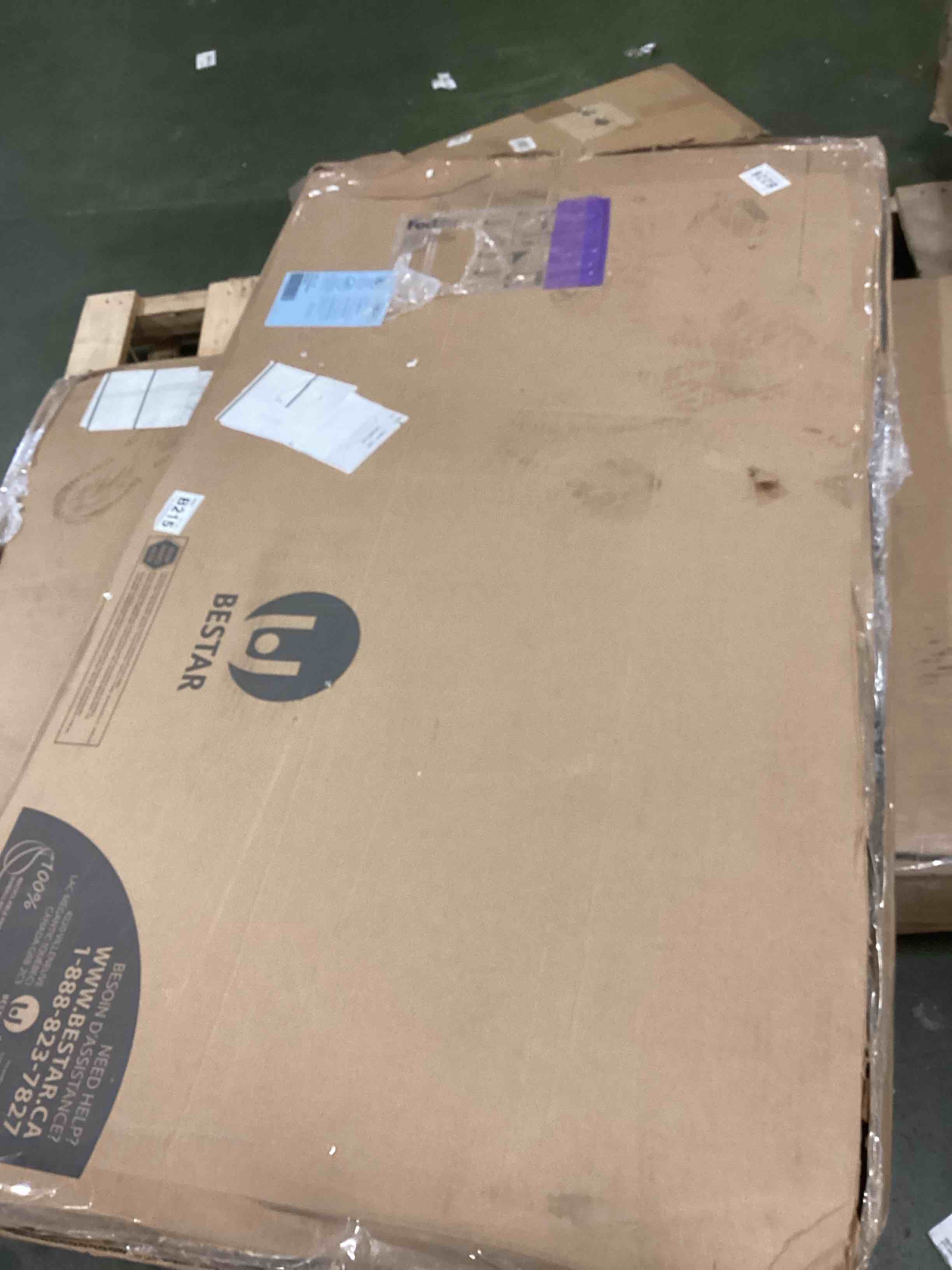 https://s3.amazonaws.com/lotting-images-prod/bidfta/PNK0505800_1730748716251.jpeg