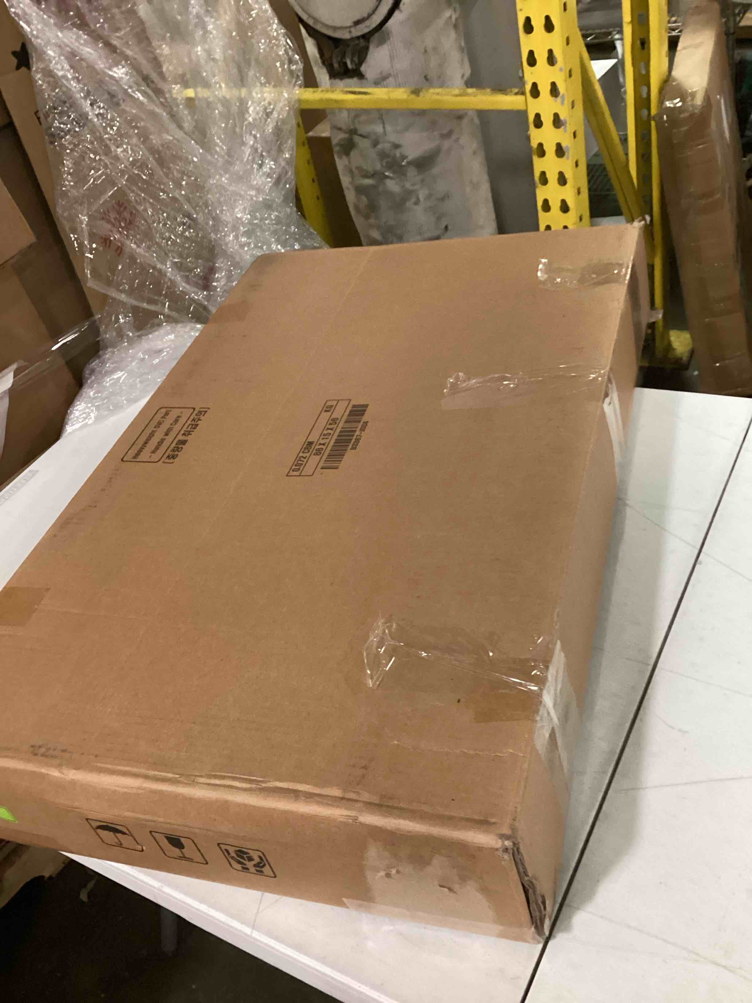 https://s3.amazonaws.com/lotting-images-prod/bidfta/PNK0506542_1731502038117.jpeg
