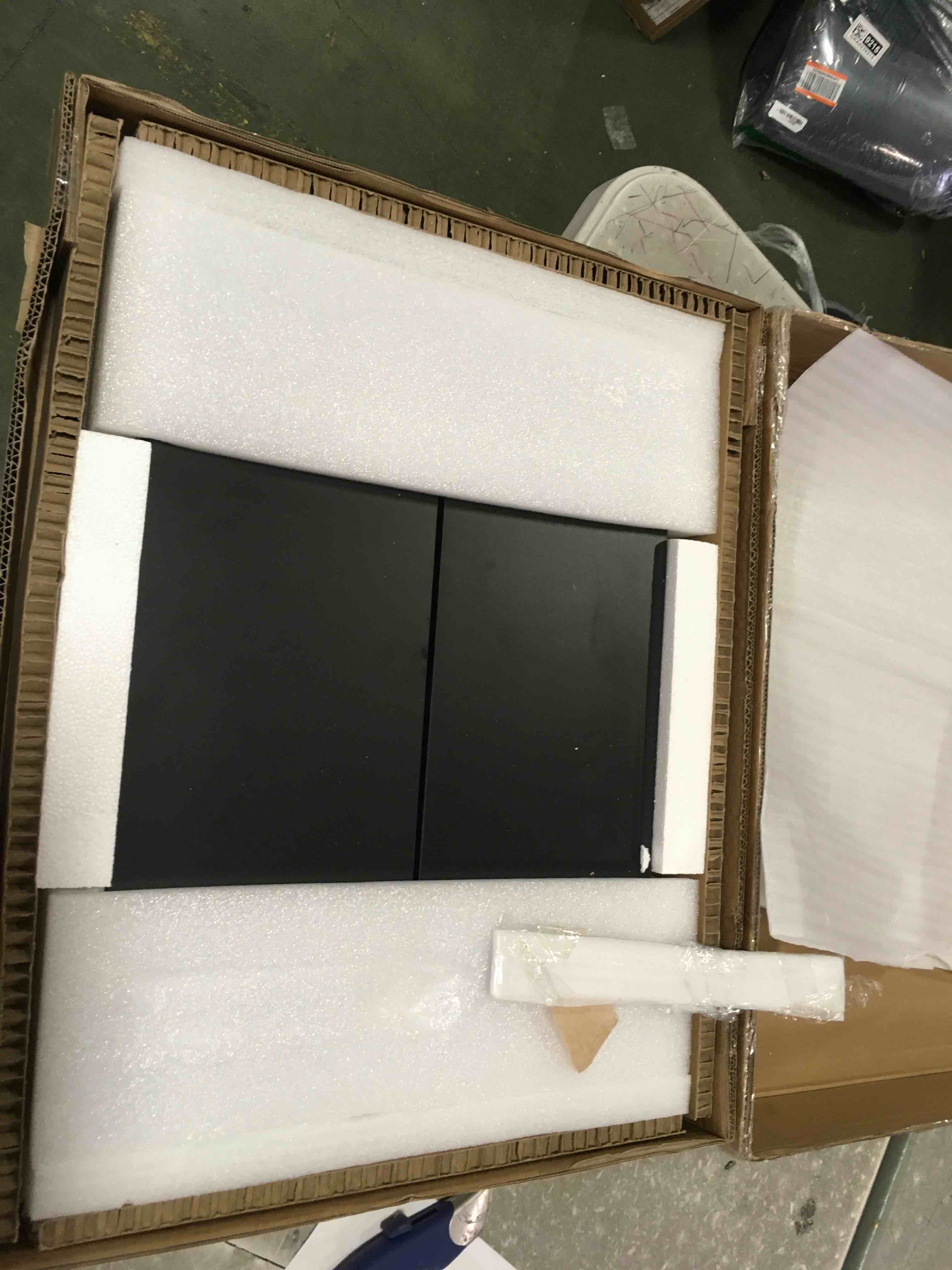 https://s3.amazonaws.com/lotting-images-prod/bidfta/PNK0507210_1731005059129.jpeg