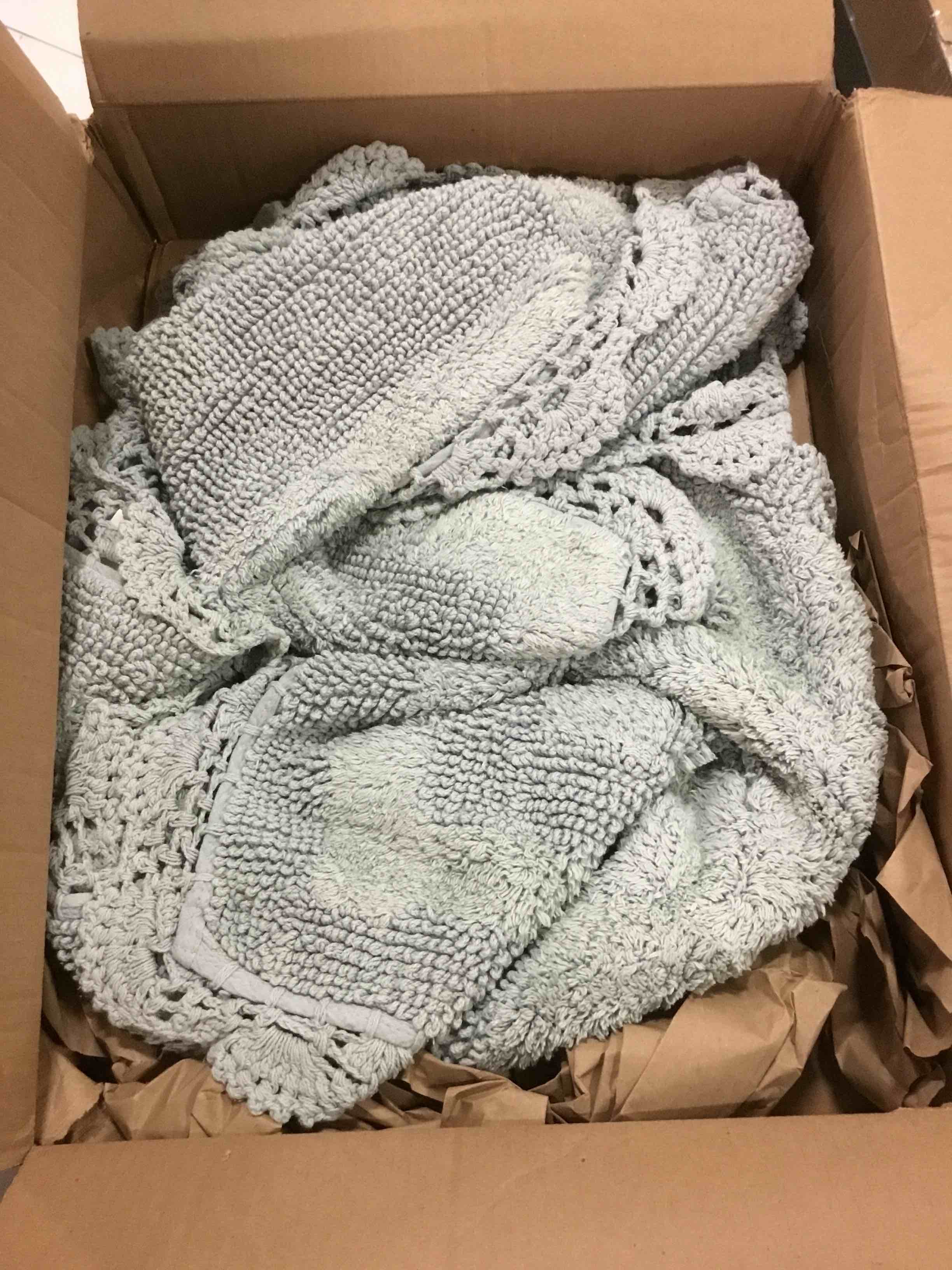 https://s3.amazonaws.com/lotting-images-prod/bidfta/PNK0507902_1729525207832.jpeg