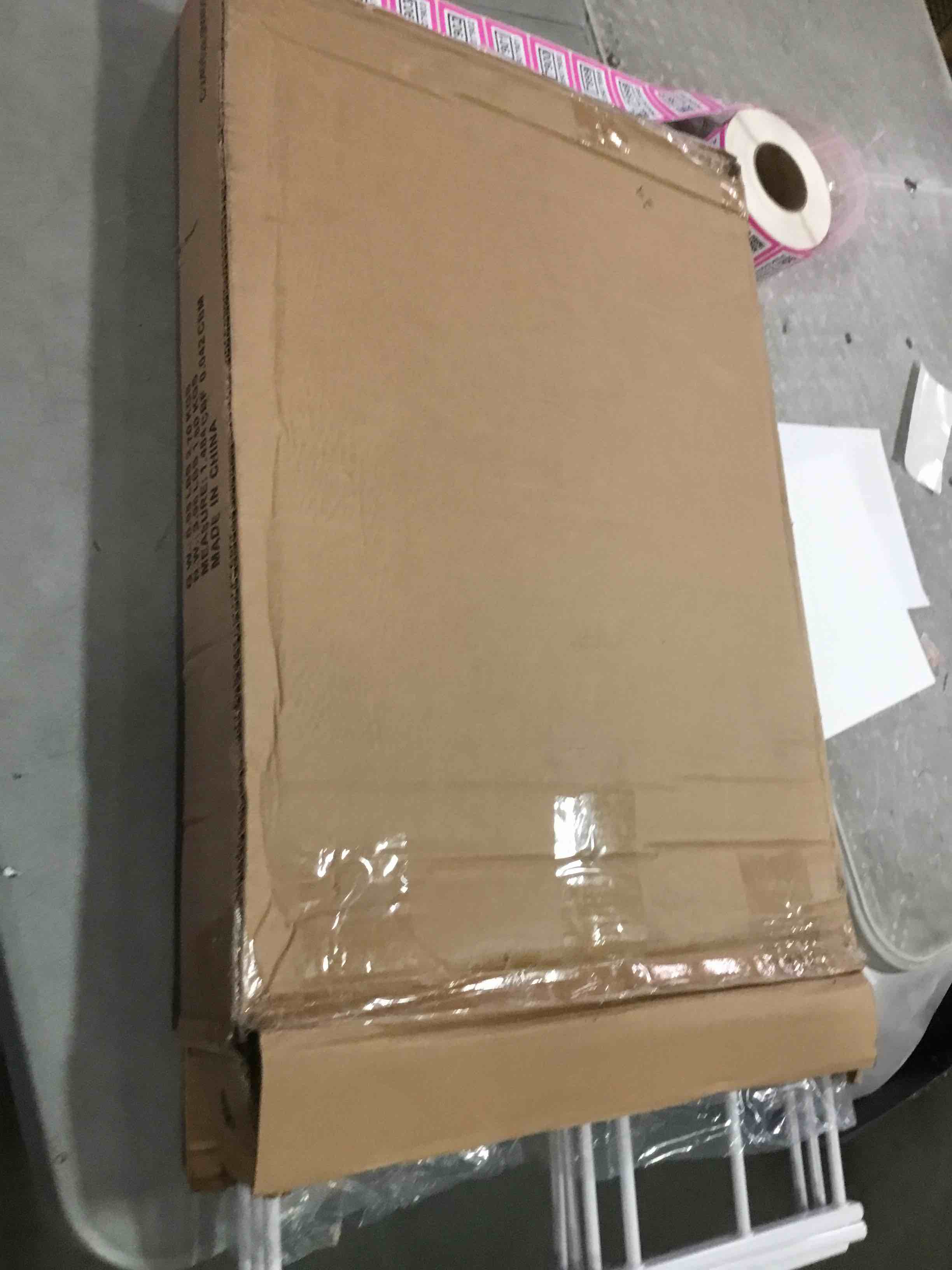 https://s3.amazonaws.com/lotting-images-prod/bidfta/PNK0507906_1729524643101.jpeg