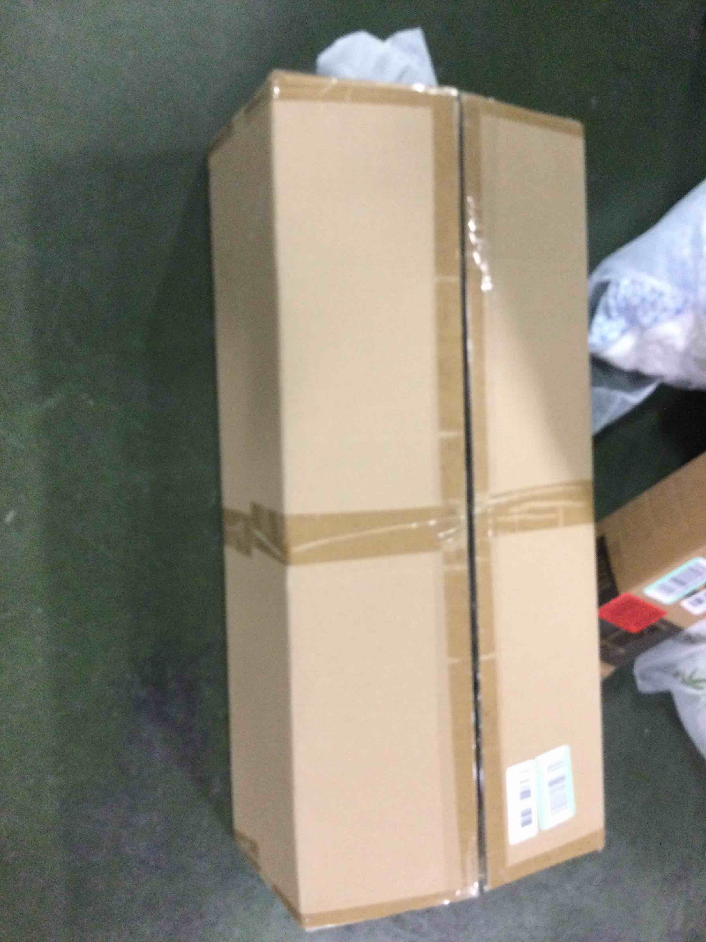 https://s3.amazonaws.com/lotting-images-prod/bidfta/PNK0508753_1730547777911.jpeg