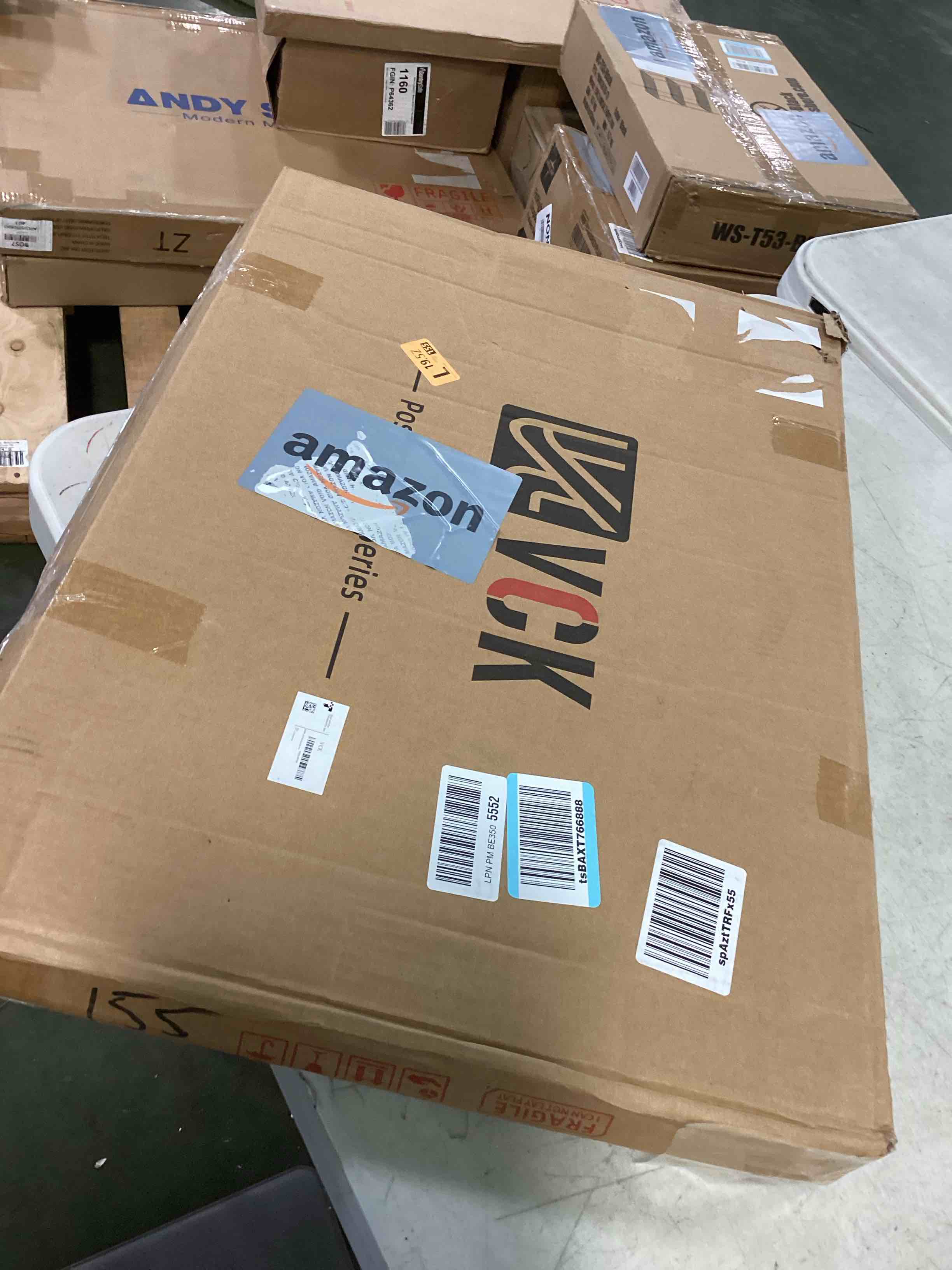 https://s3.amazonaws.com/lotting-images-prod/bidfta/PNK0508924_1730394486926.jpeg