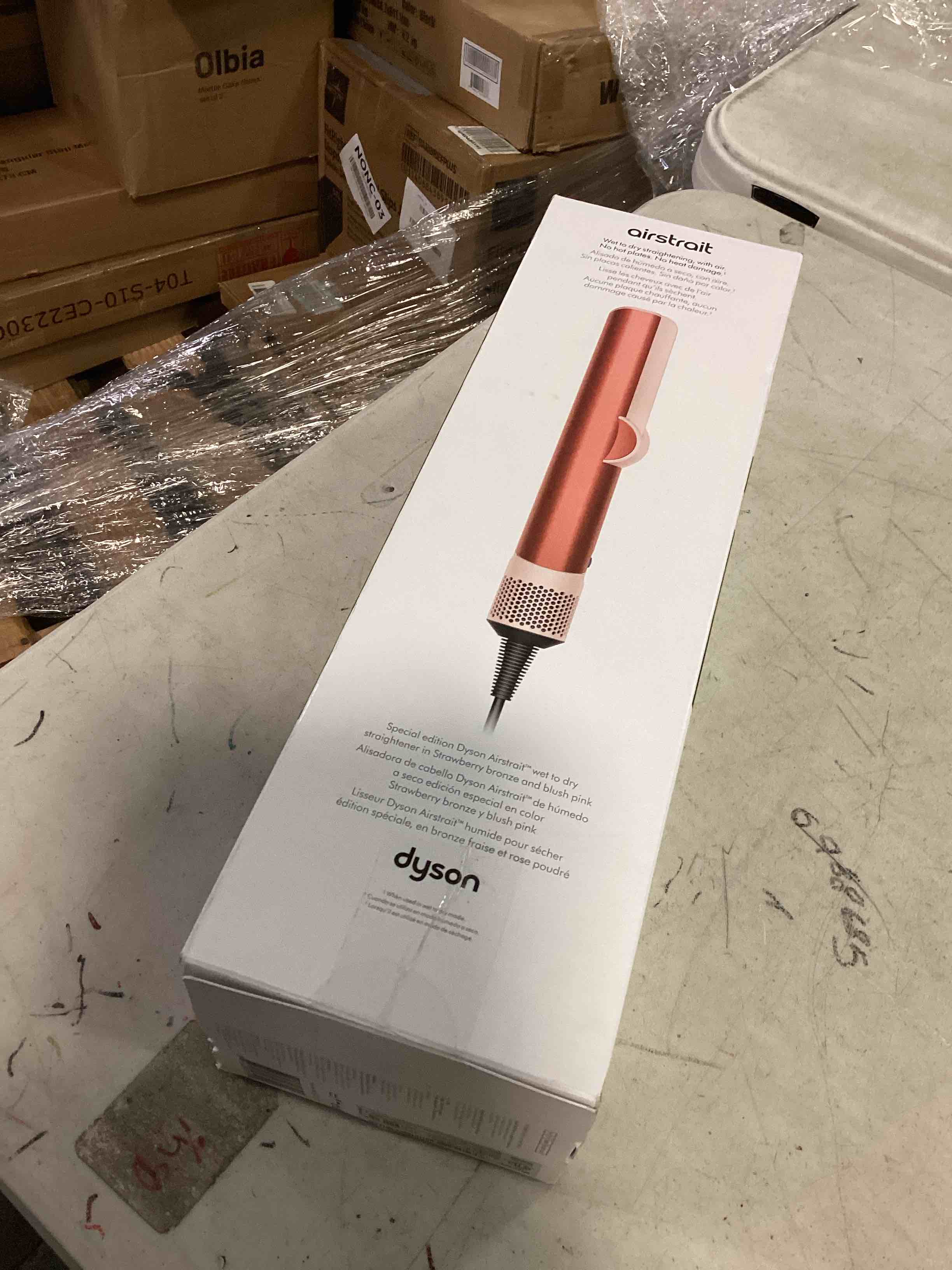 https://s3.amazonaws.com/lotting-images-prod/bidfta/PNK0508932_1730393400025.jpeg