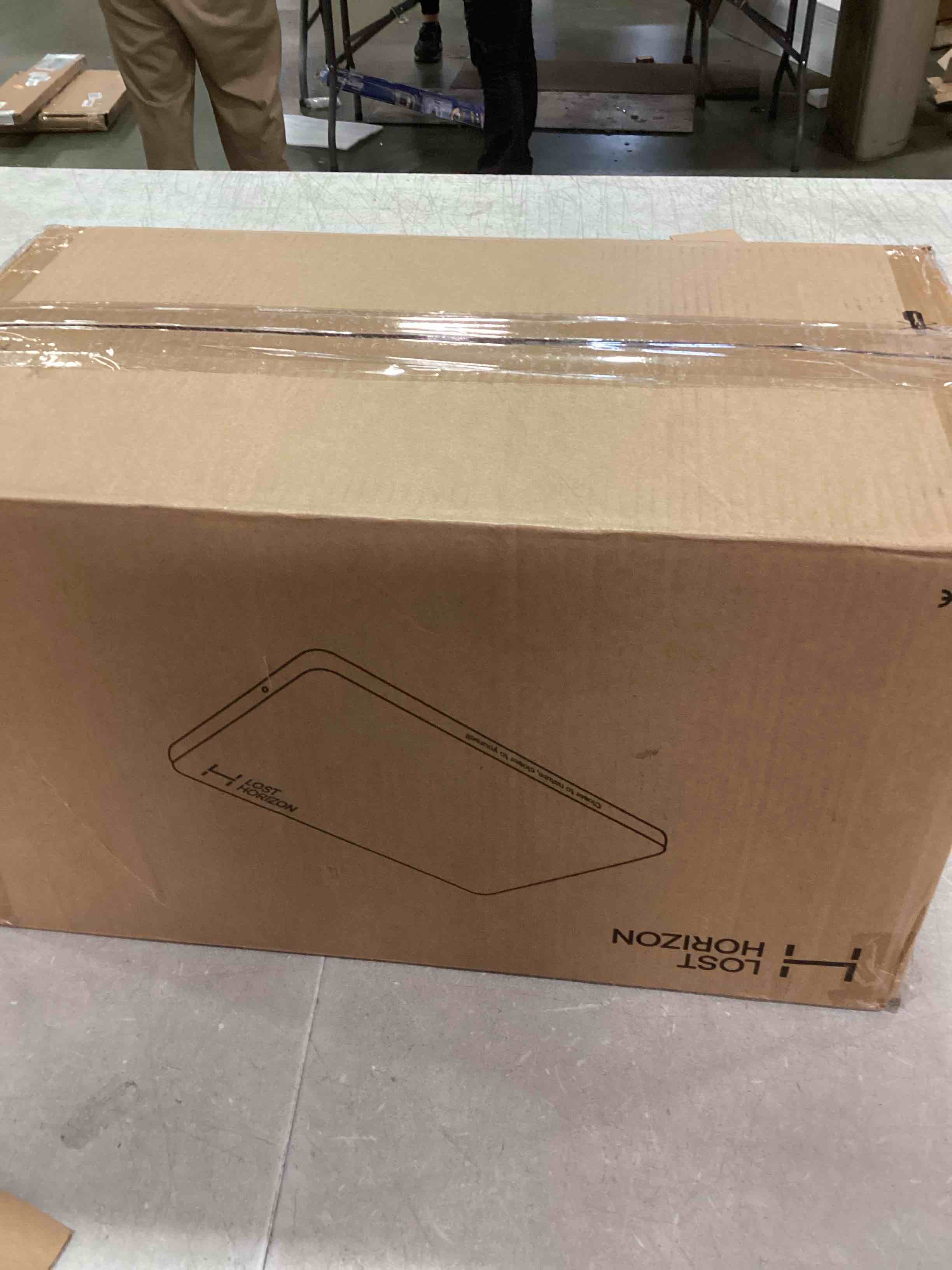 https://s3.amazonaws.com/lotting-images-prod/bidfta/PNK0509128_1730303360279.jpeg