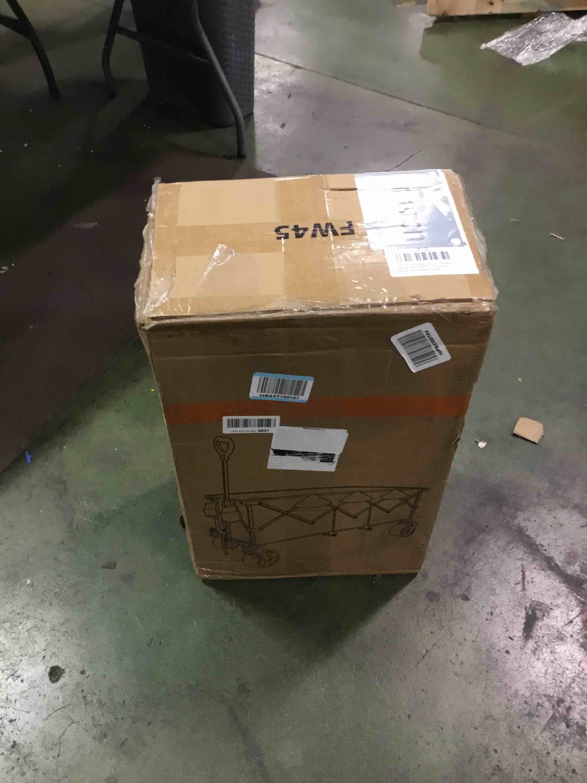 https://s3.amazonaws.com/lotting-images-prod/bidfta/PNK0509495_1729800350211.jpeg
