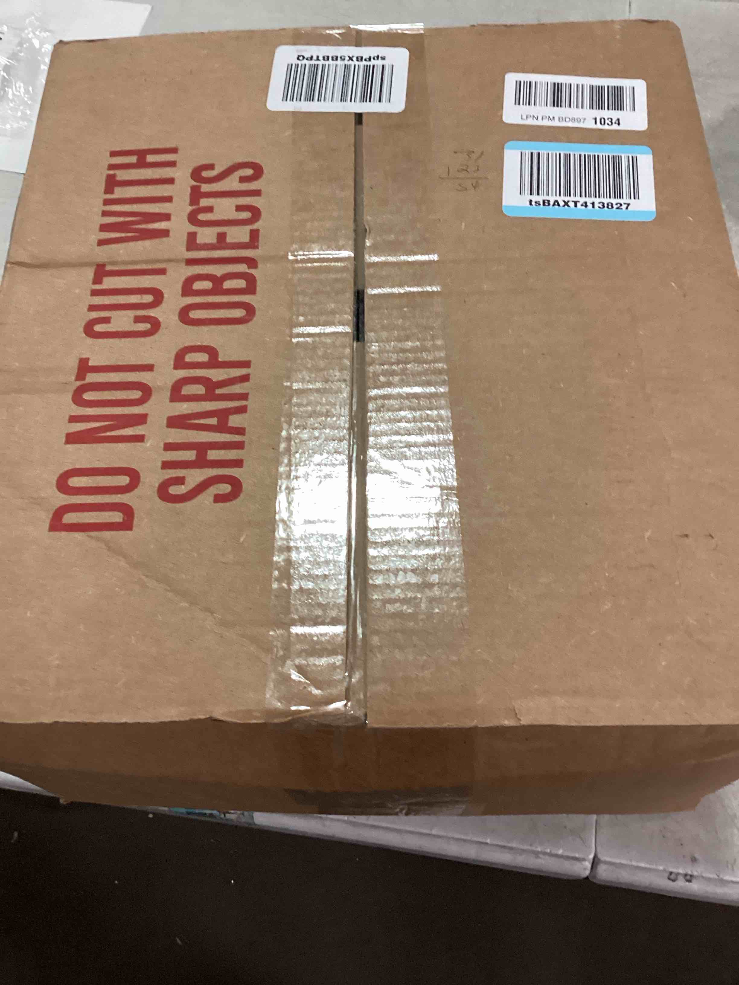 https://s3.amazonaws.com/lotting-images-prod/bidfta/PNK0509554_1729789537977.jpeg