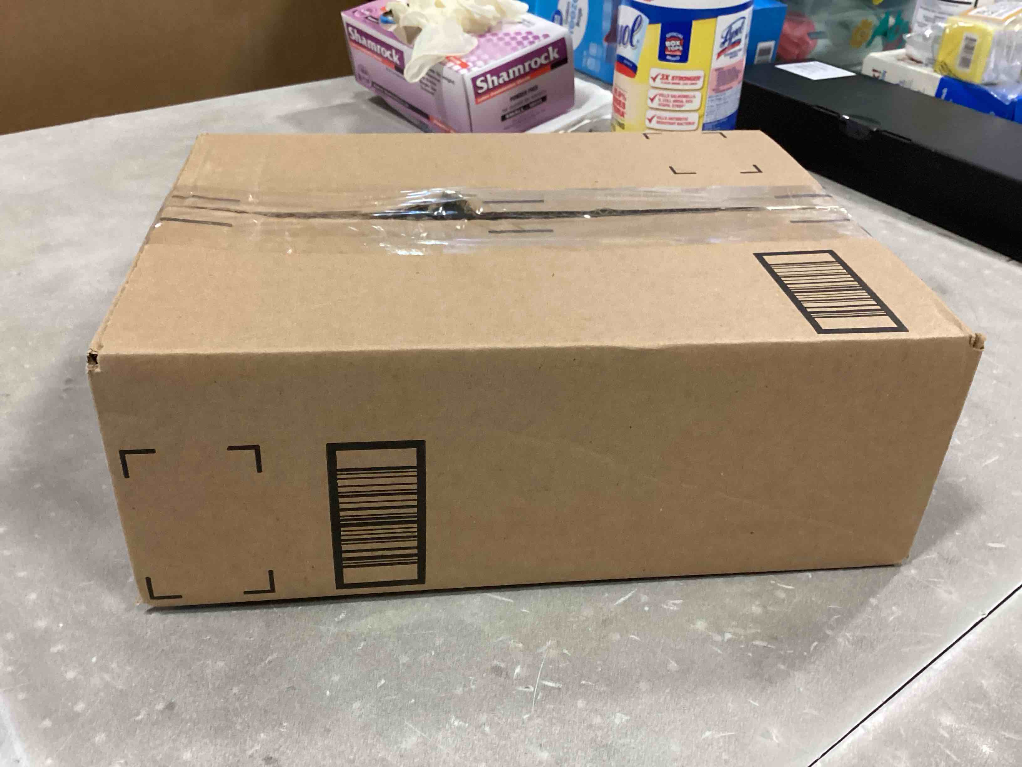 https://s3.amazonaws.com/lotting-images-prod/bidfta/PNK0510114_1730492077217.jpeg