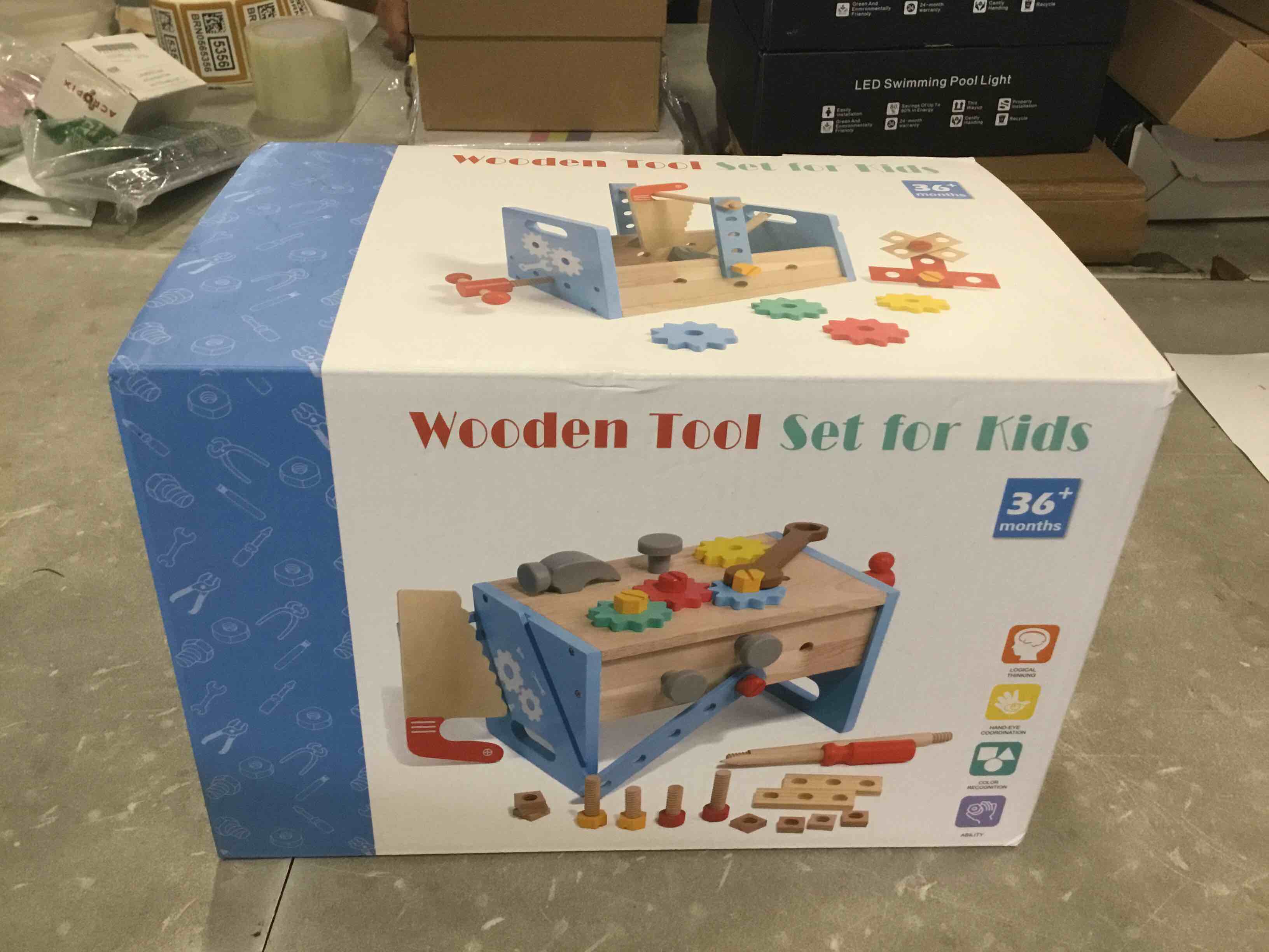 https://s3.amazonaws.com/lotting-images-prod/bidfta/PNK0511349_1729881252790.jpeg