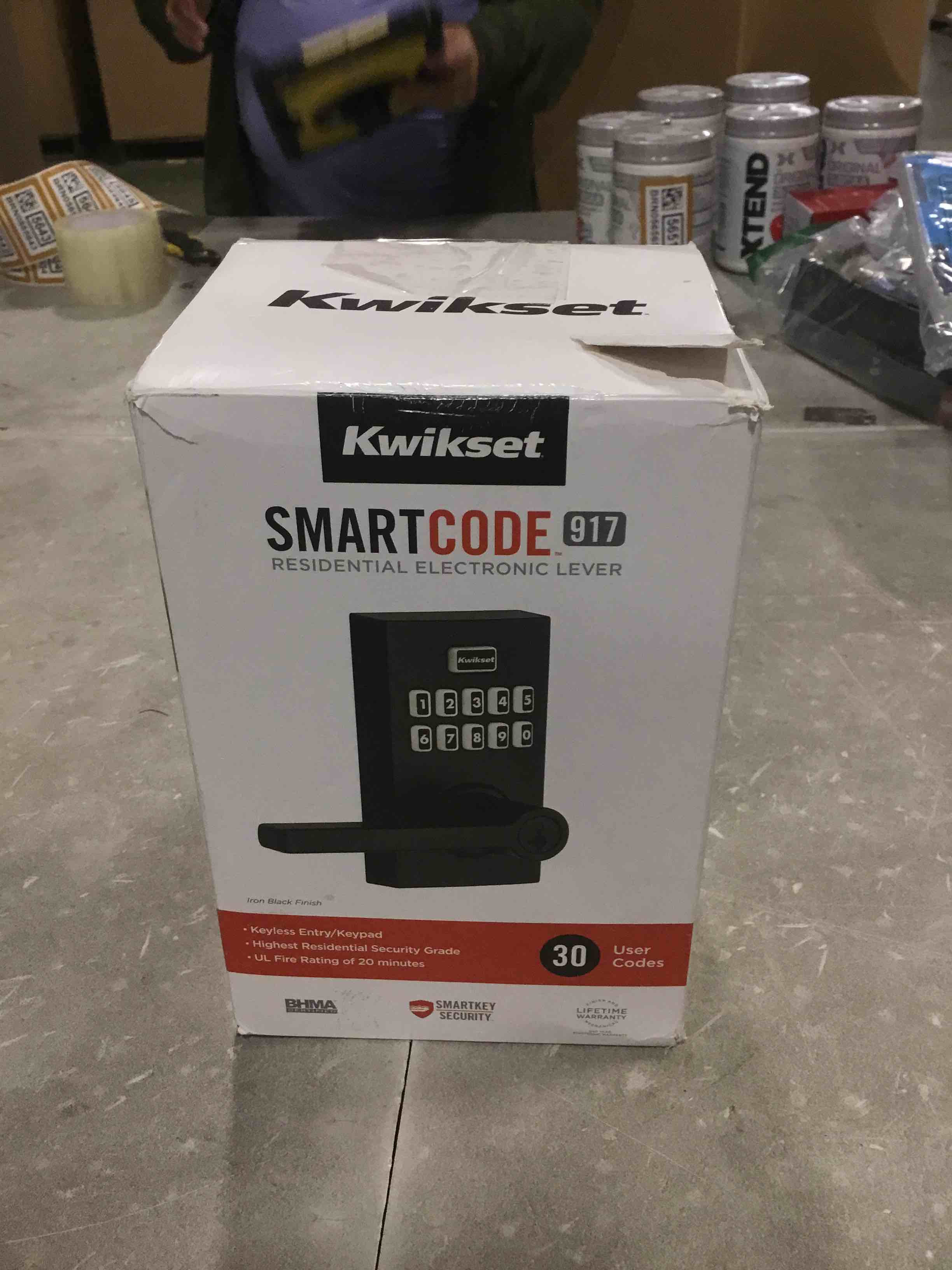 https://s3.amazonaws.com/lotting-images-prod/bidfta/PNK0511510_1729857988583.jpeg
