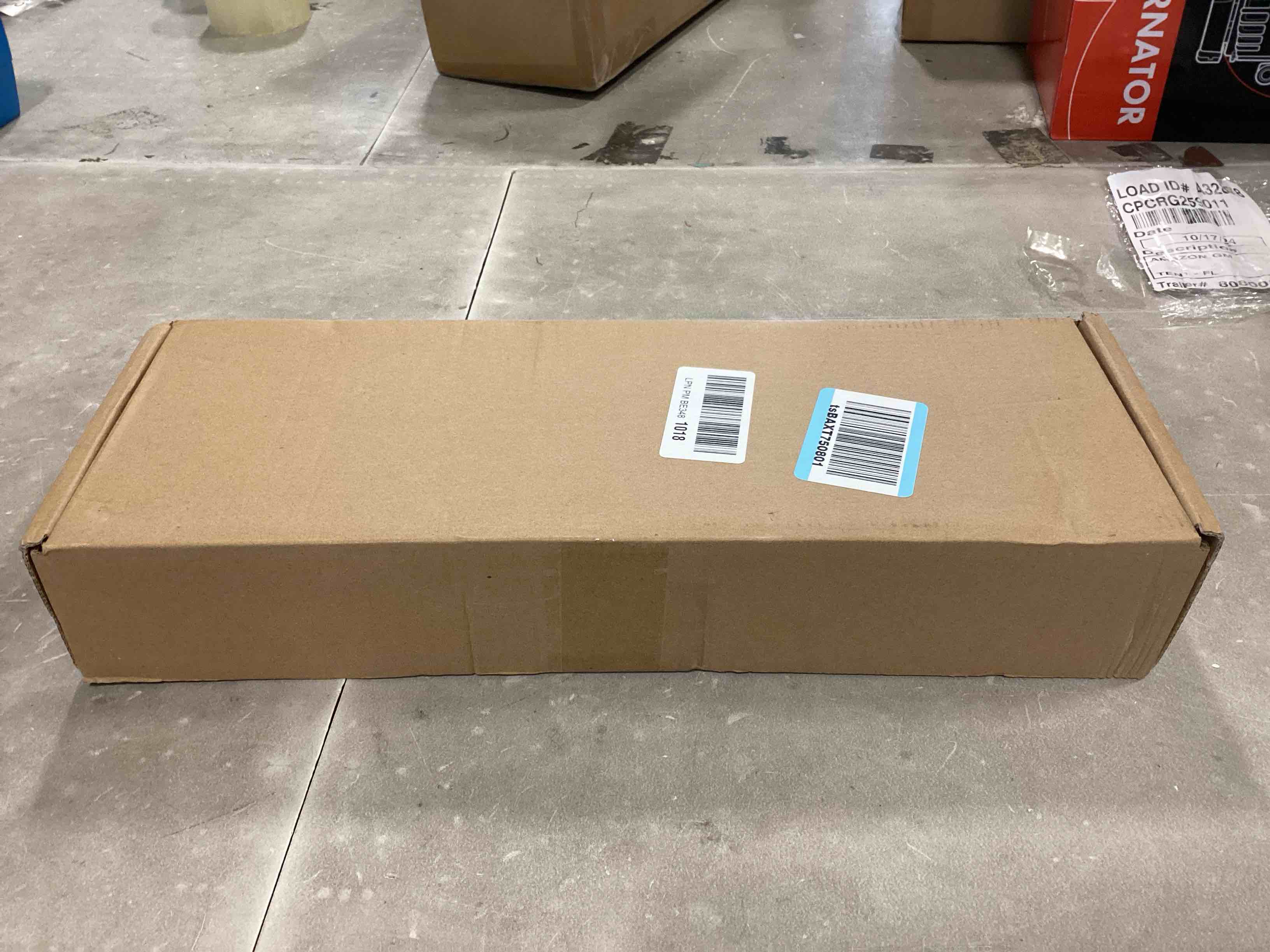 https://s3.amazonaws.com/lotting-images-prod/bidfta/PNK0511885_1729600976030.jpeg