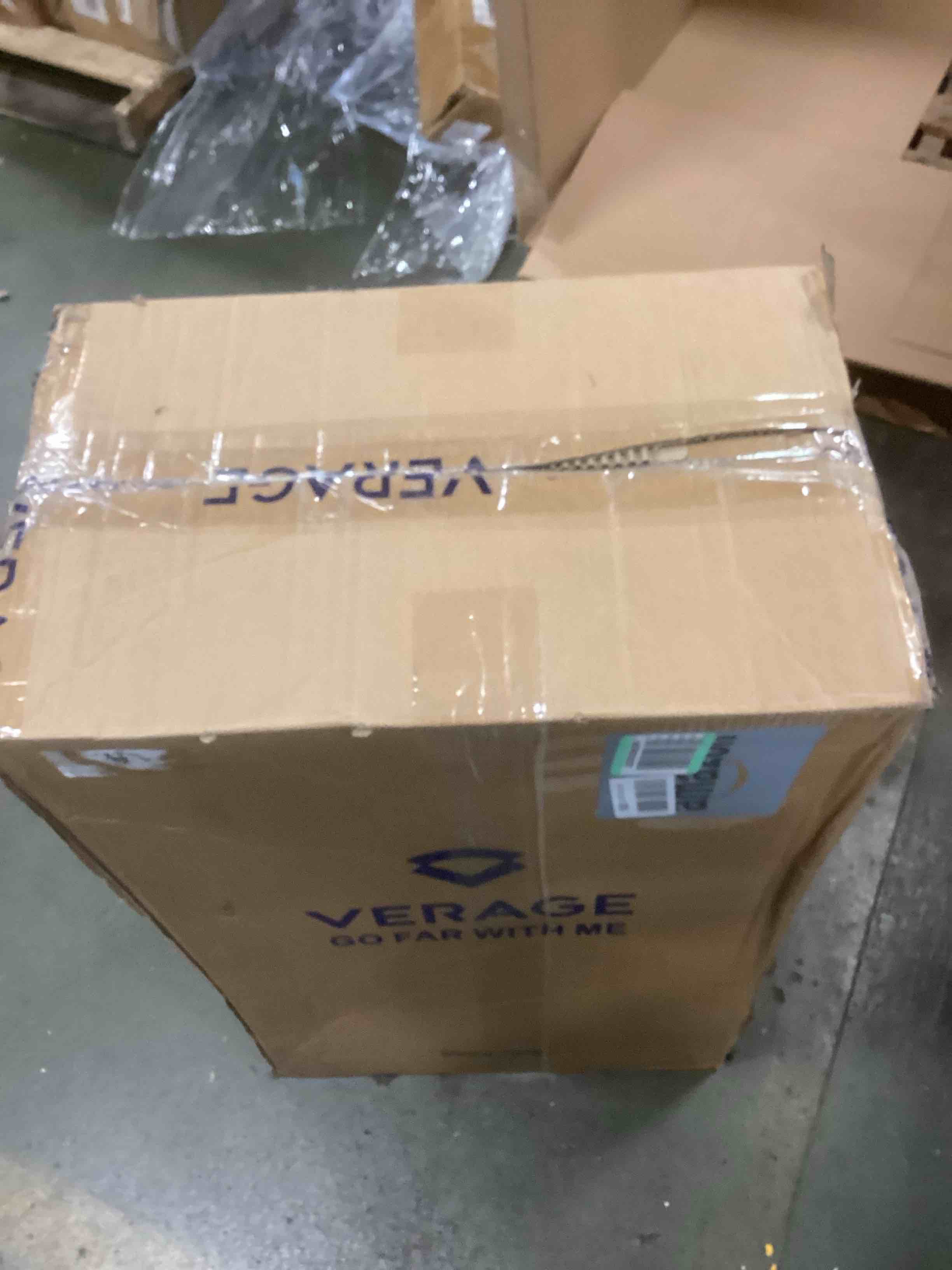 https://s3.amazonaws.com/lotting-images-prod/bidfta/PNK0512332_1730207503679.jpeg