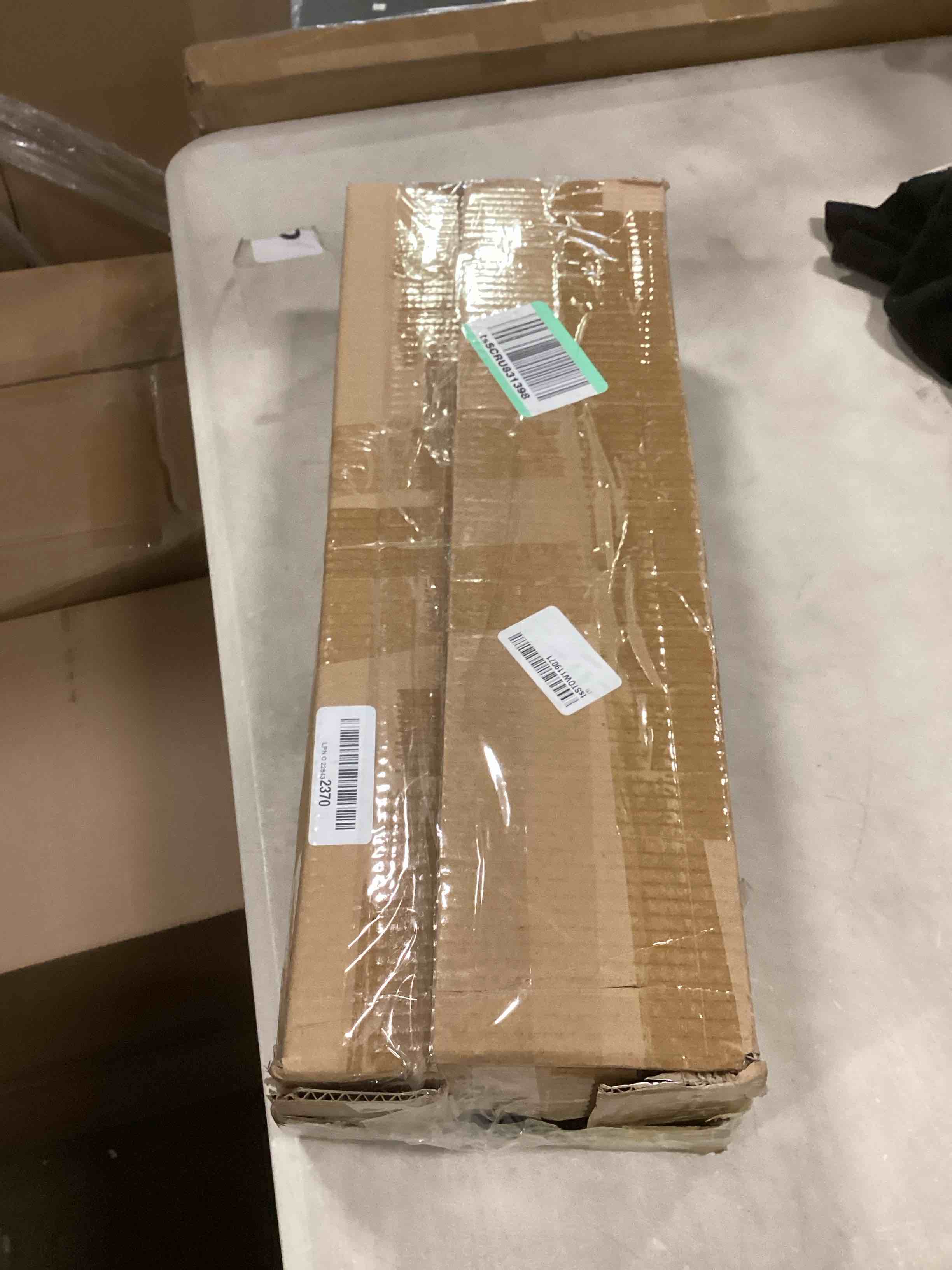 https://s3.amazonaws.com/lotting-images-prod/bidfta/PNK0512467_1730143938612.jpeg