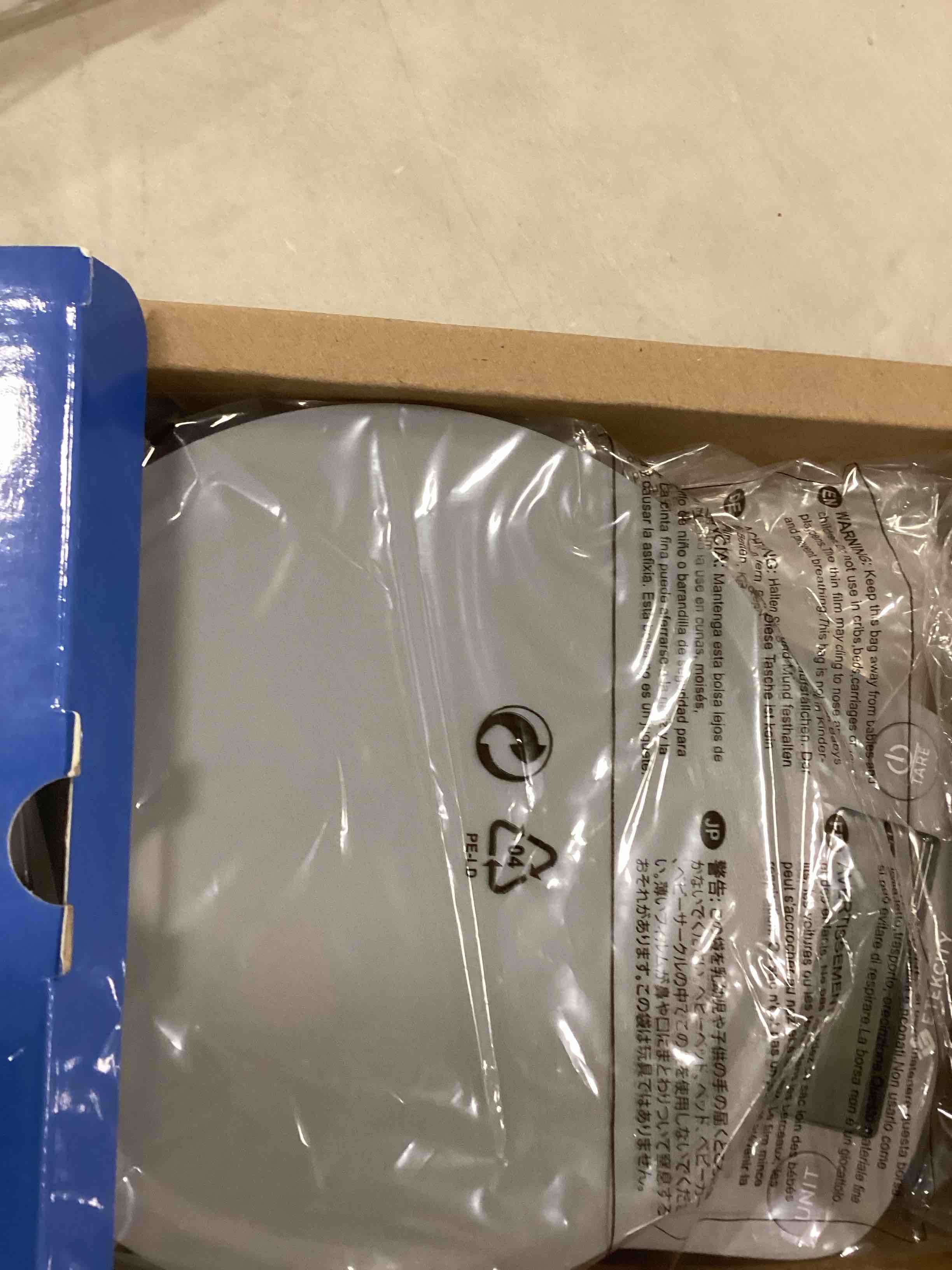 https://s3.amazonaws.com/lotting-images-prod/bidfta/PNK0512741_1730114995836.jpeg