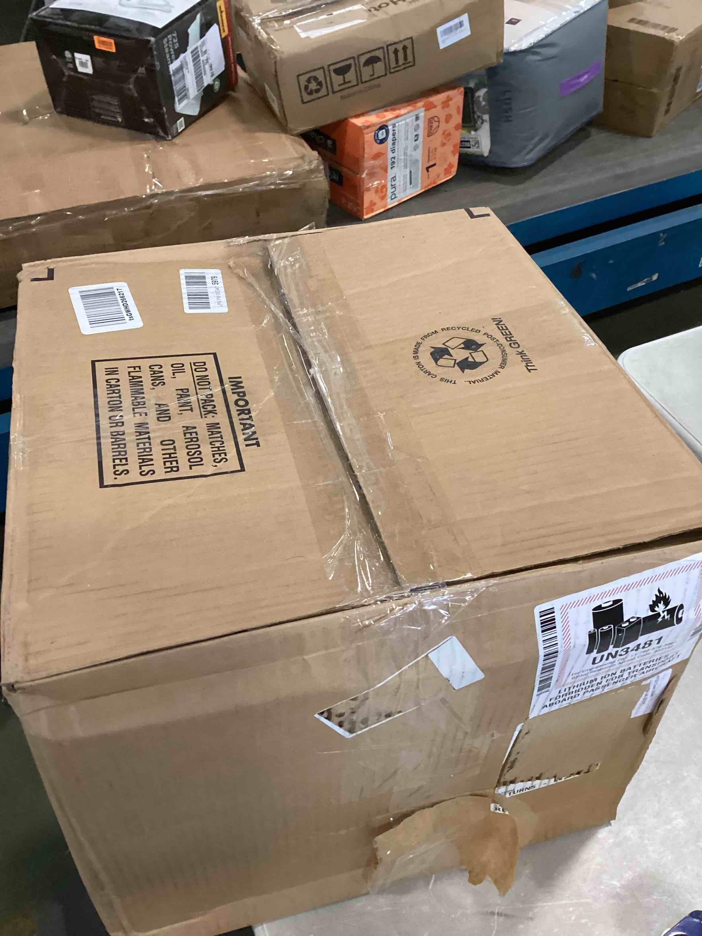 https://s3.amazonaws.com/lotting-images-prod/bidfta/PNK0512915_1729869435279.jpeg