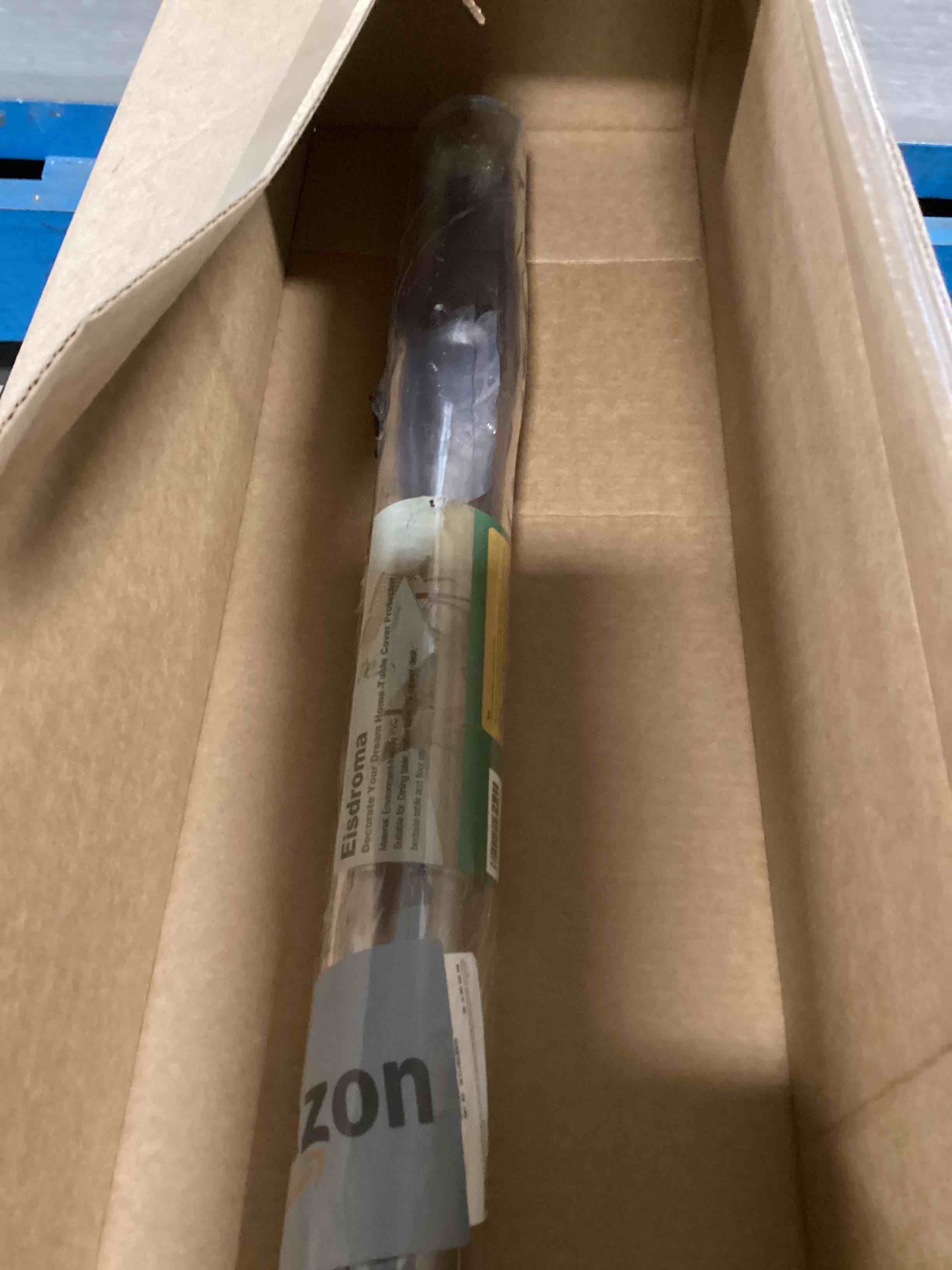 https://s3.amazonaws.com/lotting-images-prod/bidfta/PNK0512937_1729867221040.jpeg