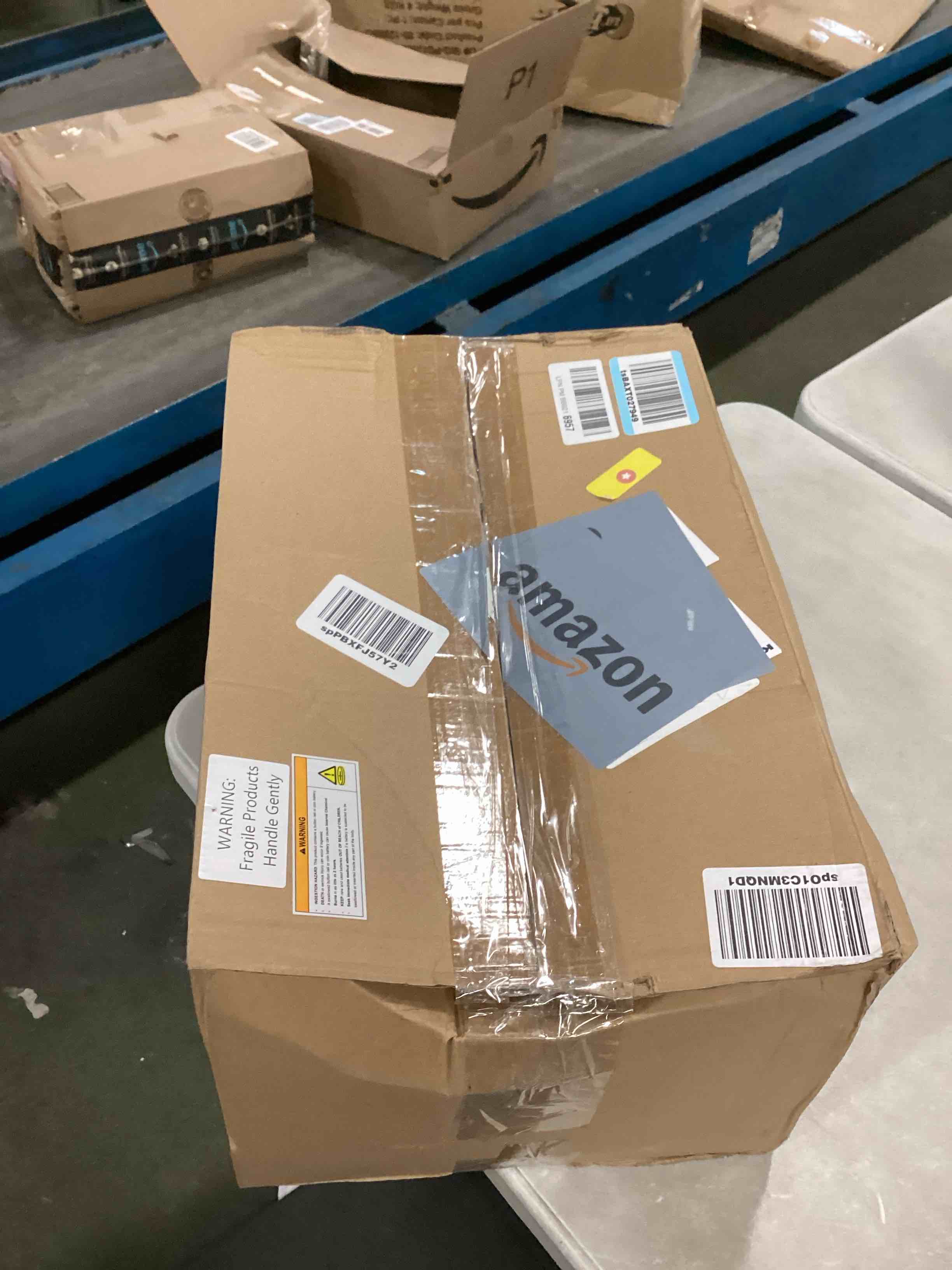 https://s3.amazonaws.com/lotting-images-prod/bidfta/PNK0512963_1729863904540.jpeg